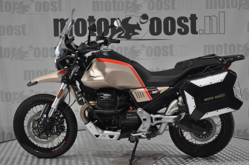 MOTO GUZZI V 85 Tt TRAVEL