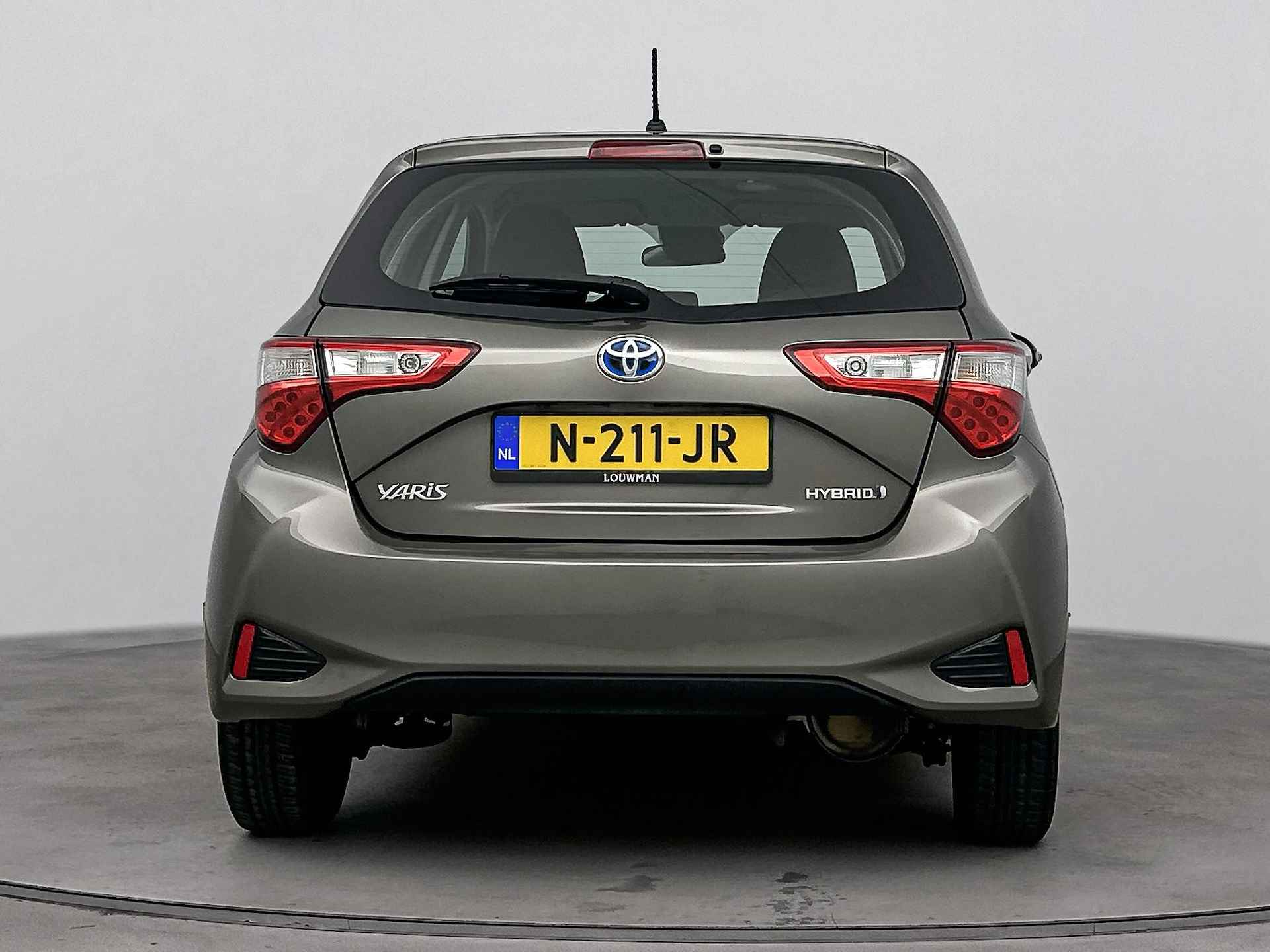 Toyota Yaris 1.5 Hybrid Design Sport Limited | Camera | Climate Control | LM velgen | - 28/41