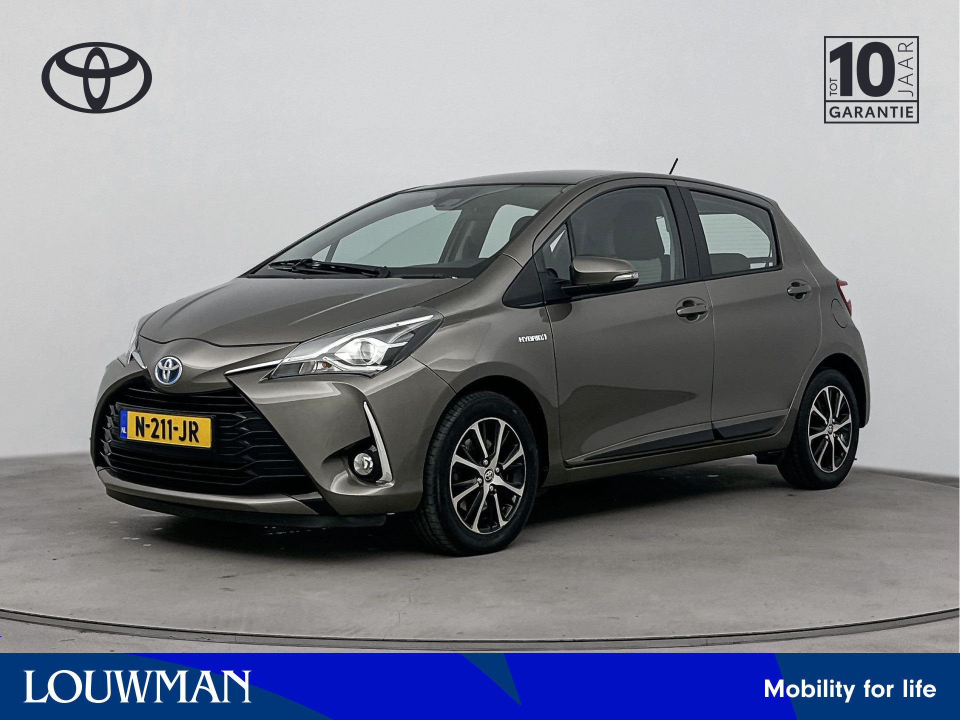 Toyota Yaris 1.5 Hybrid Design Sport Limited | Camera | Climate Control | LM velgen |