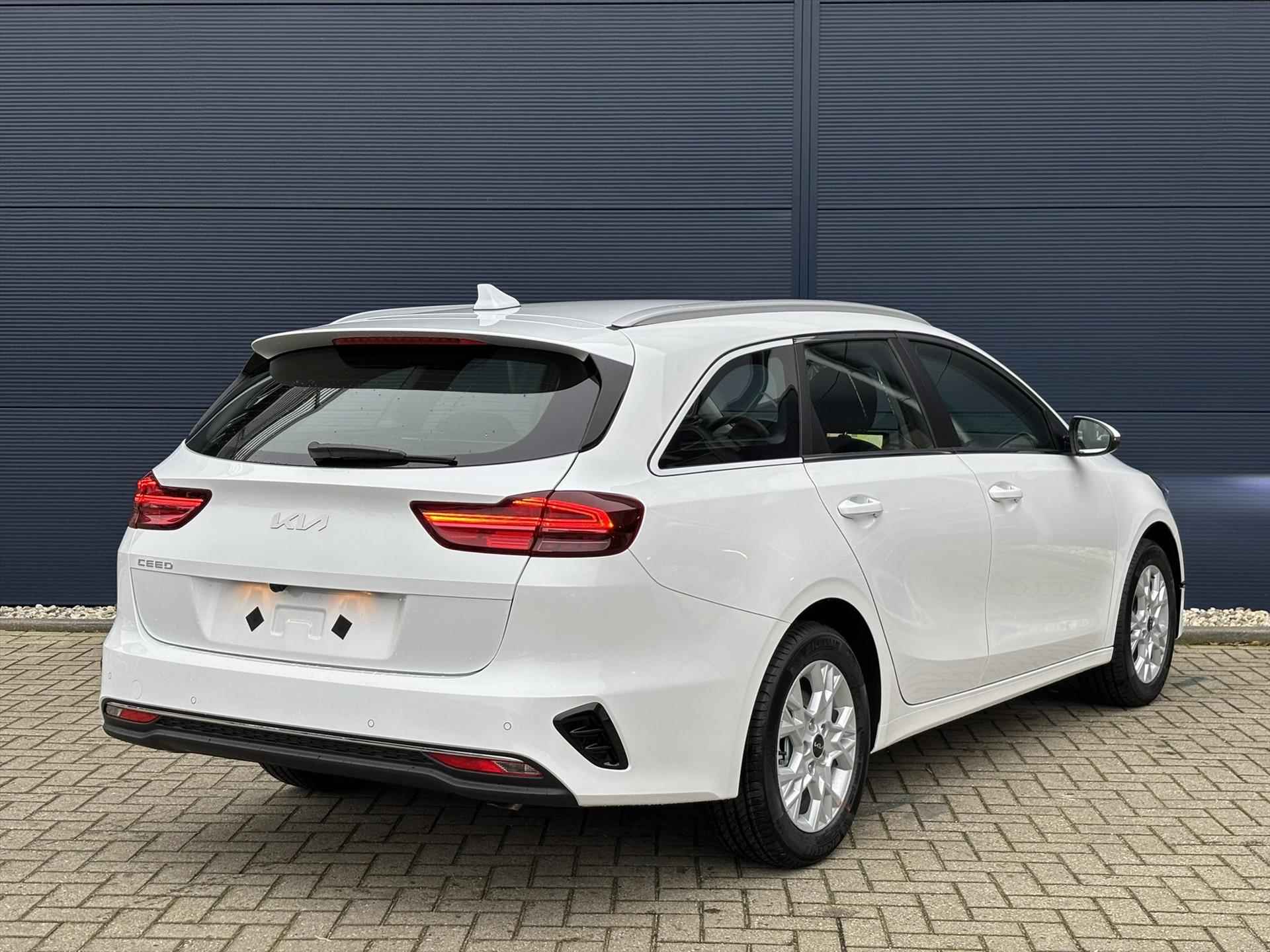 Kia Ceed Sw DynamicLine 1.5 T-GDI | Apple Carplay / Android Auto | Navigatie | Parkeercamera | Climate Control | Cruise Control | DIRECT LEVERBAAR - 7/29