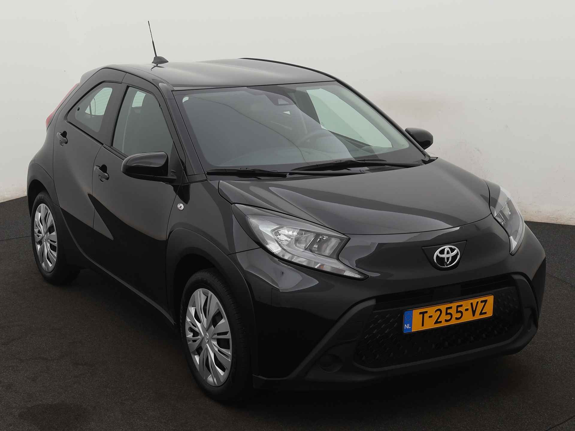 Toyota Aygo X 1.0 VVT-i MT play | Airco | Camera | Apple Carplay/Android Auto | - 29/41