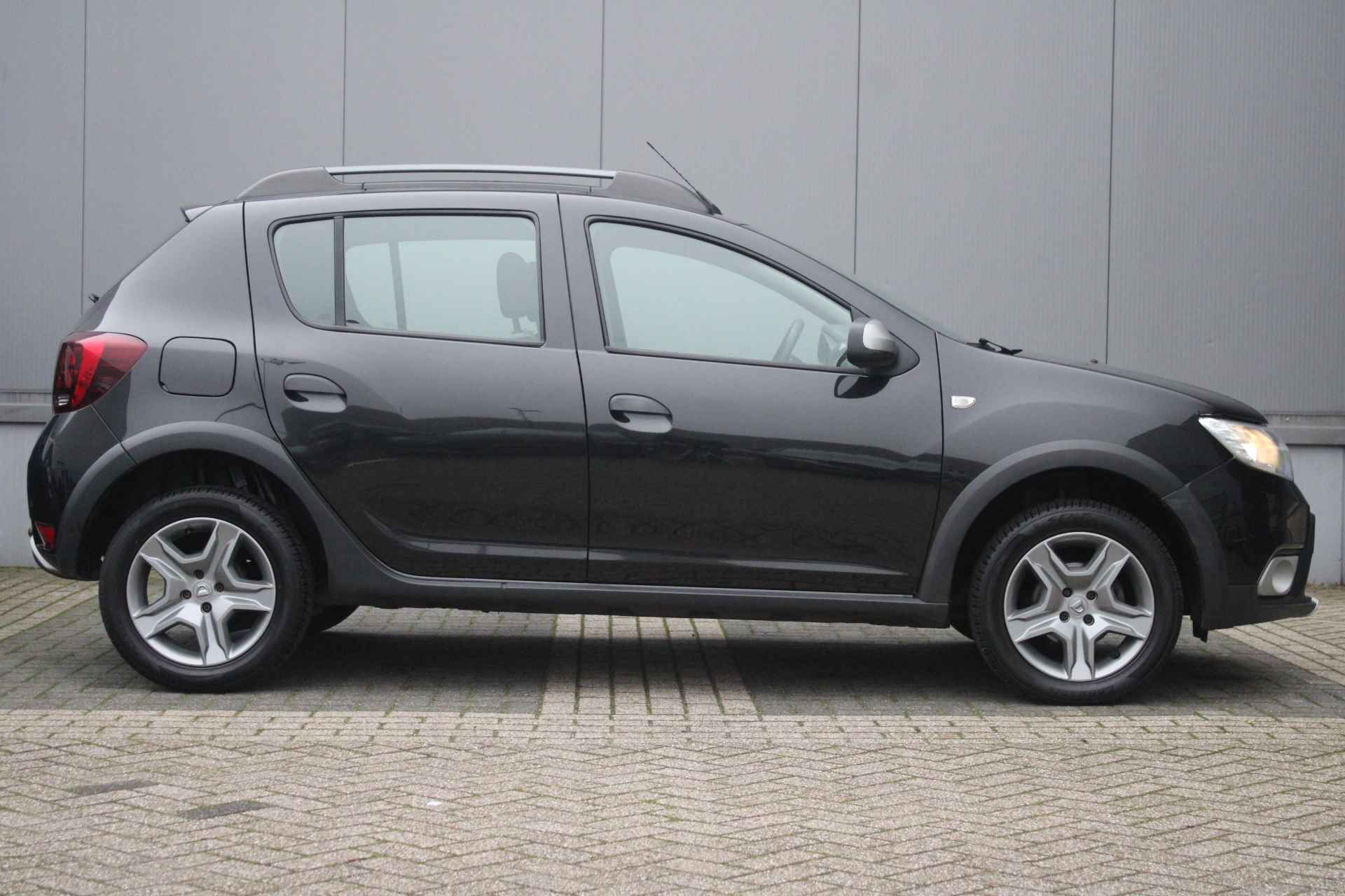 Dacia Sandero 0.9 TCe Bi-Fuel SL Stepway NAVI | PDC ACHTER | CRUISE CONTROL | 16" LMV | - 7/26