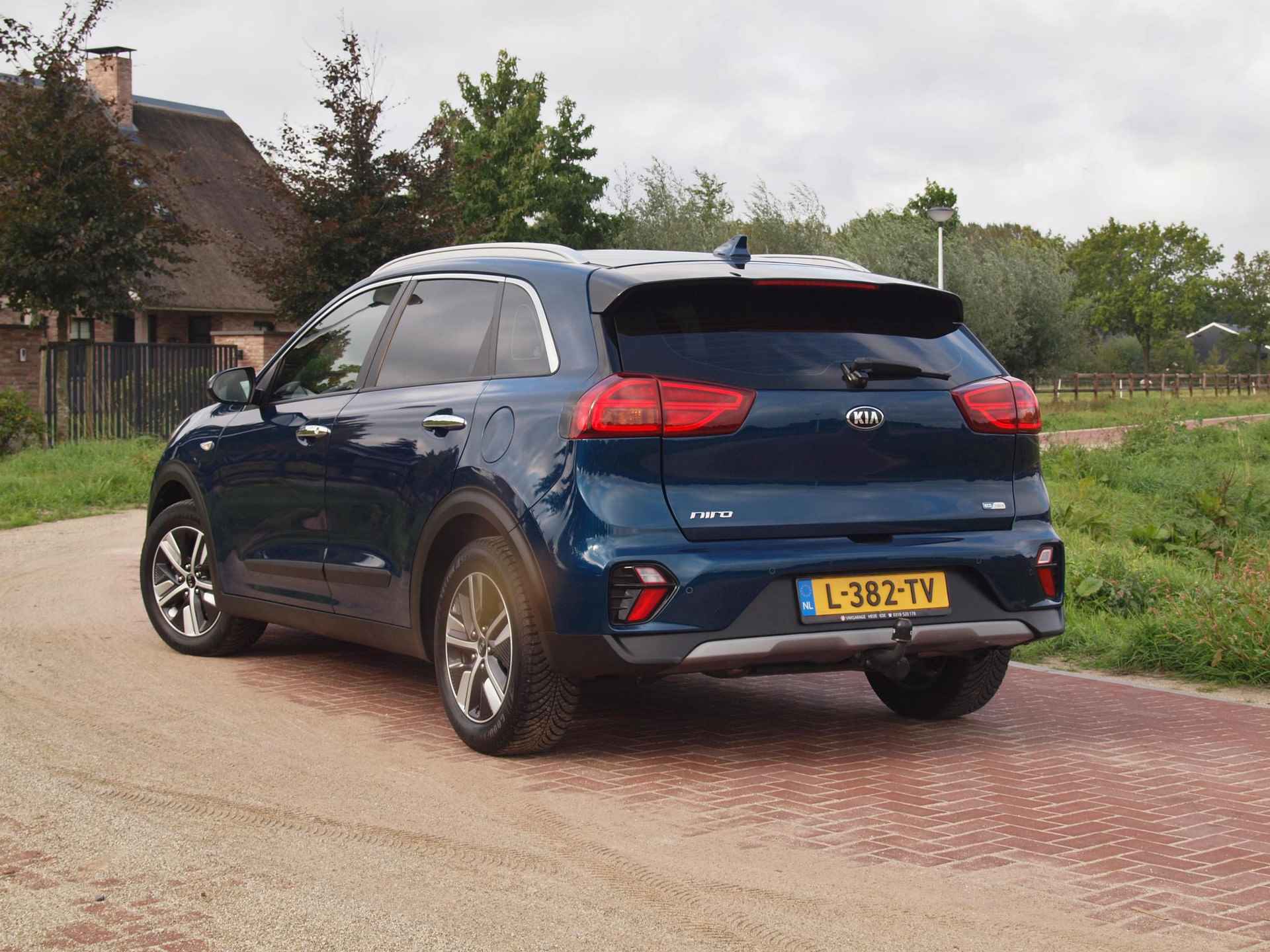 Kia Niro 1.6 GDi Hybrid DynamicLine | Apple Carplay | Camera | Trekhaak | Cruise Control | DAB | - 2/33