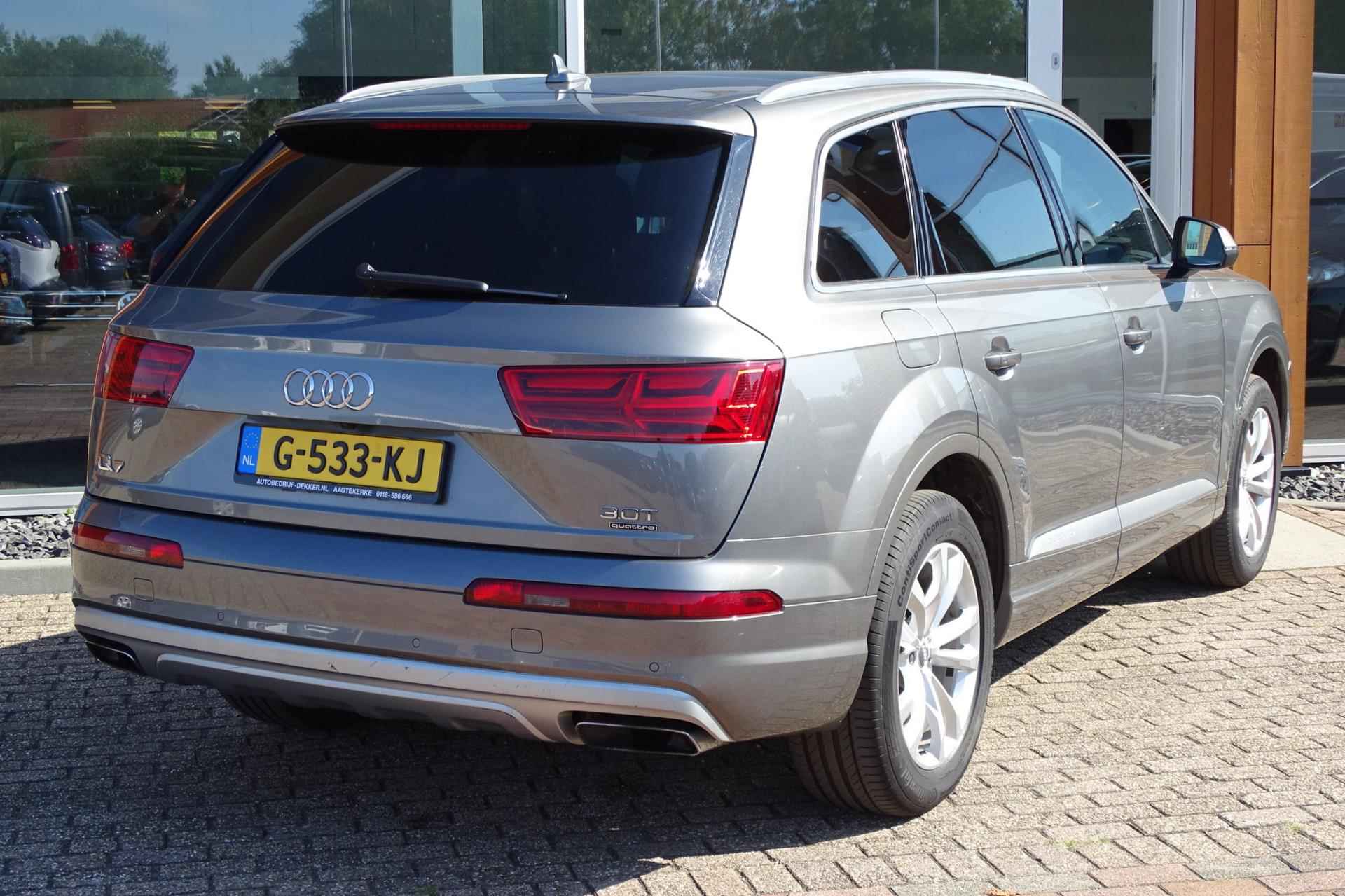 Audi Q7 3.0 TFSI quattro Pro Line + 7p - 4/66