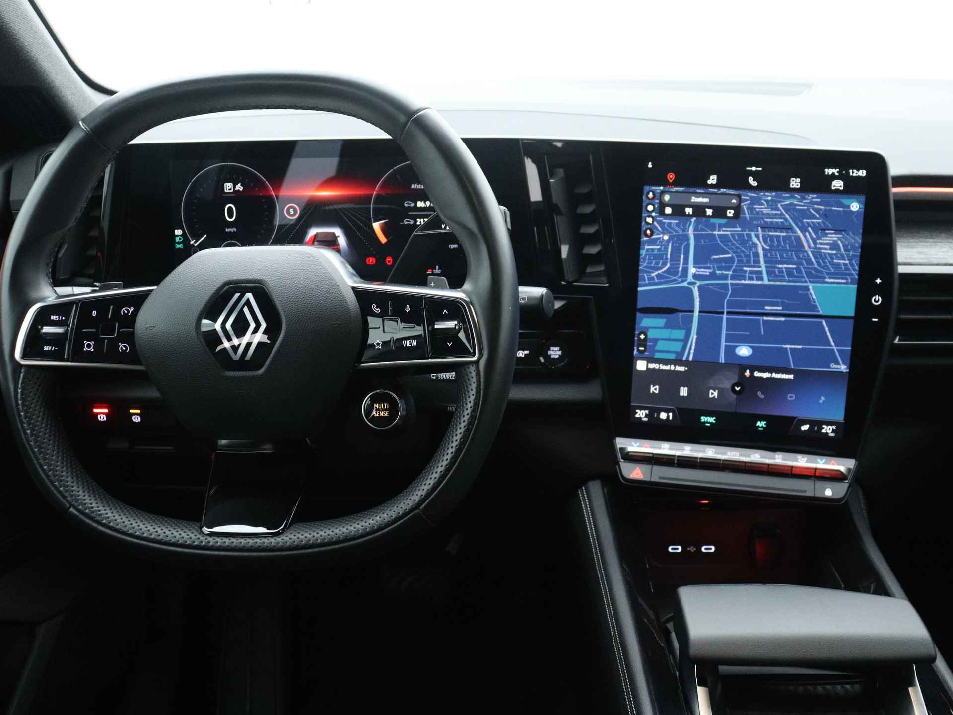 Renault Austral E-Tech Mild-Hybrid 4 Cilinder Turbo 160PK Automaat Techno / 1800KG Trekgewicht Google Maps  navigatie met Hey  google bediening - 24/45
