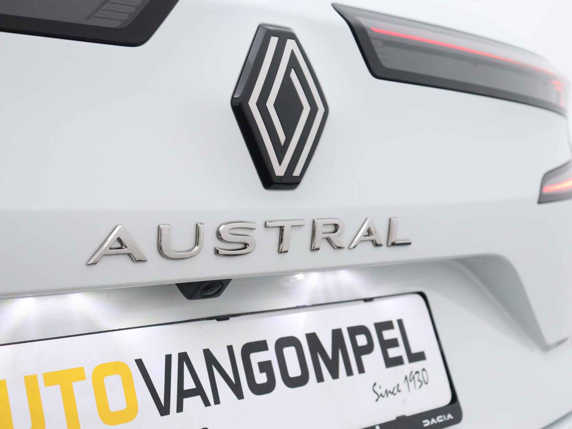 Renault Austral E-Tech Mild-Hybrid 4 Cilinder Turbo 160PK Automaat Techno / 1800KG Trekgewicht Google Maps  navigatie met Hey  google bediening - 38/45