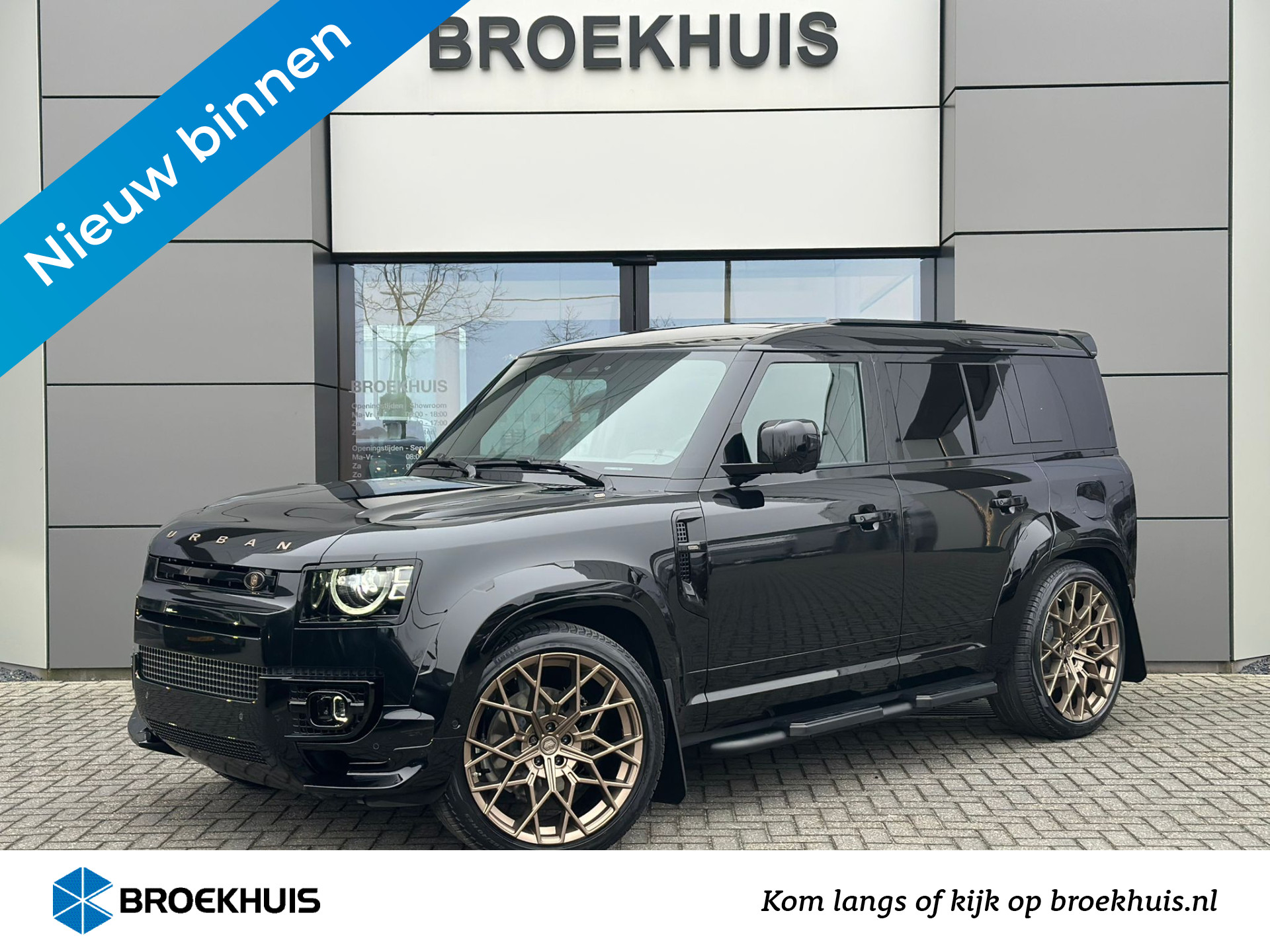 Land Rover Defender URBAN WideTrack 110 X-Dynamic HSE | 23" URBAN UC-9 velgen Brons | URBAN WideTrack verbreders | Full Options |