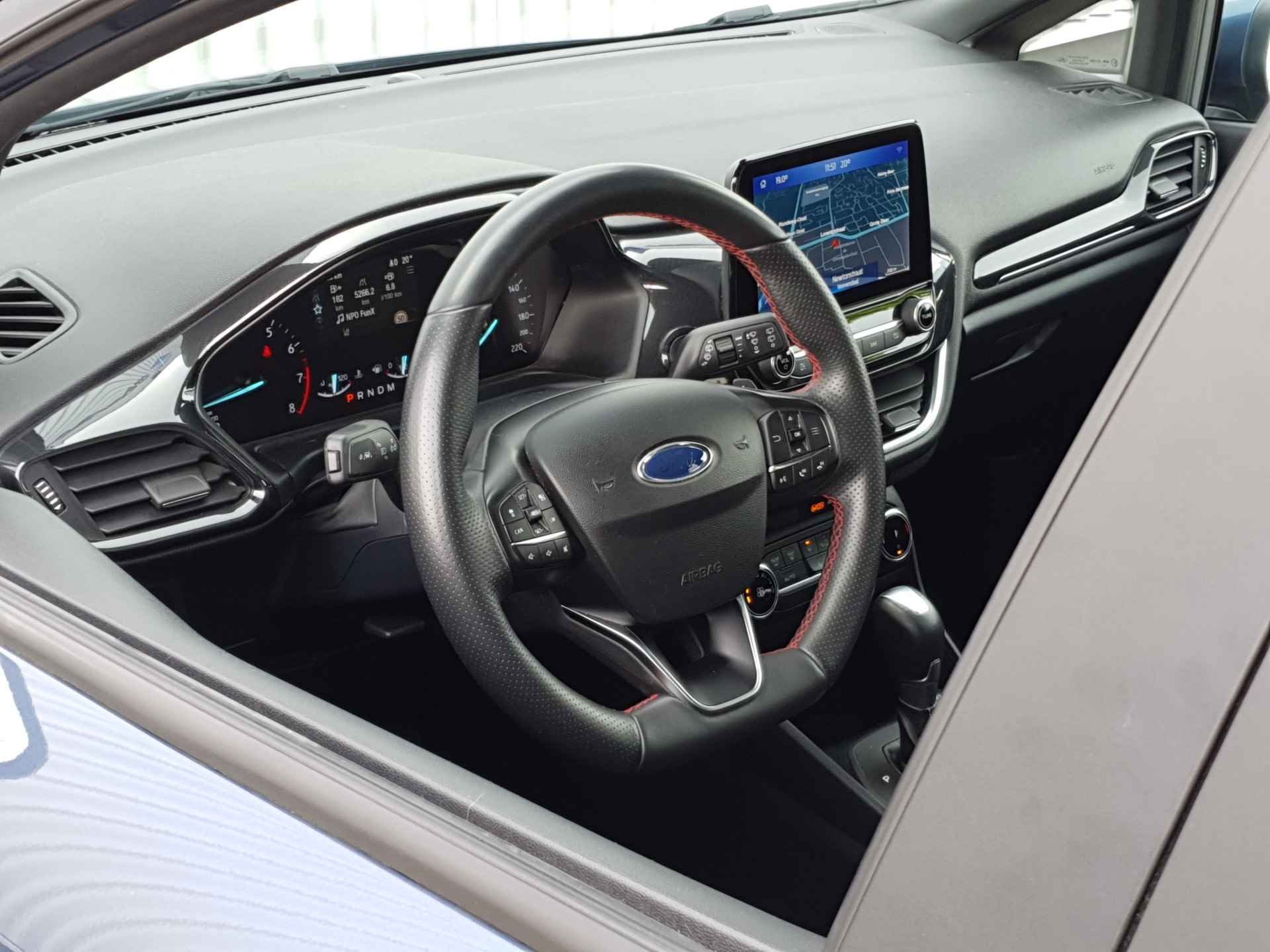 Ford Fiesta 1.0 ST-Line | Automaat! | Achteruitrijcamera | Adap. Cruise Control | BLIS | Parkeersenoren - 3/37