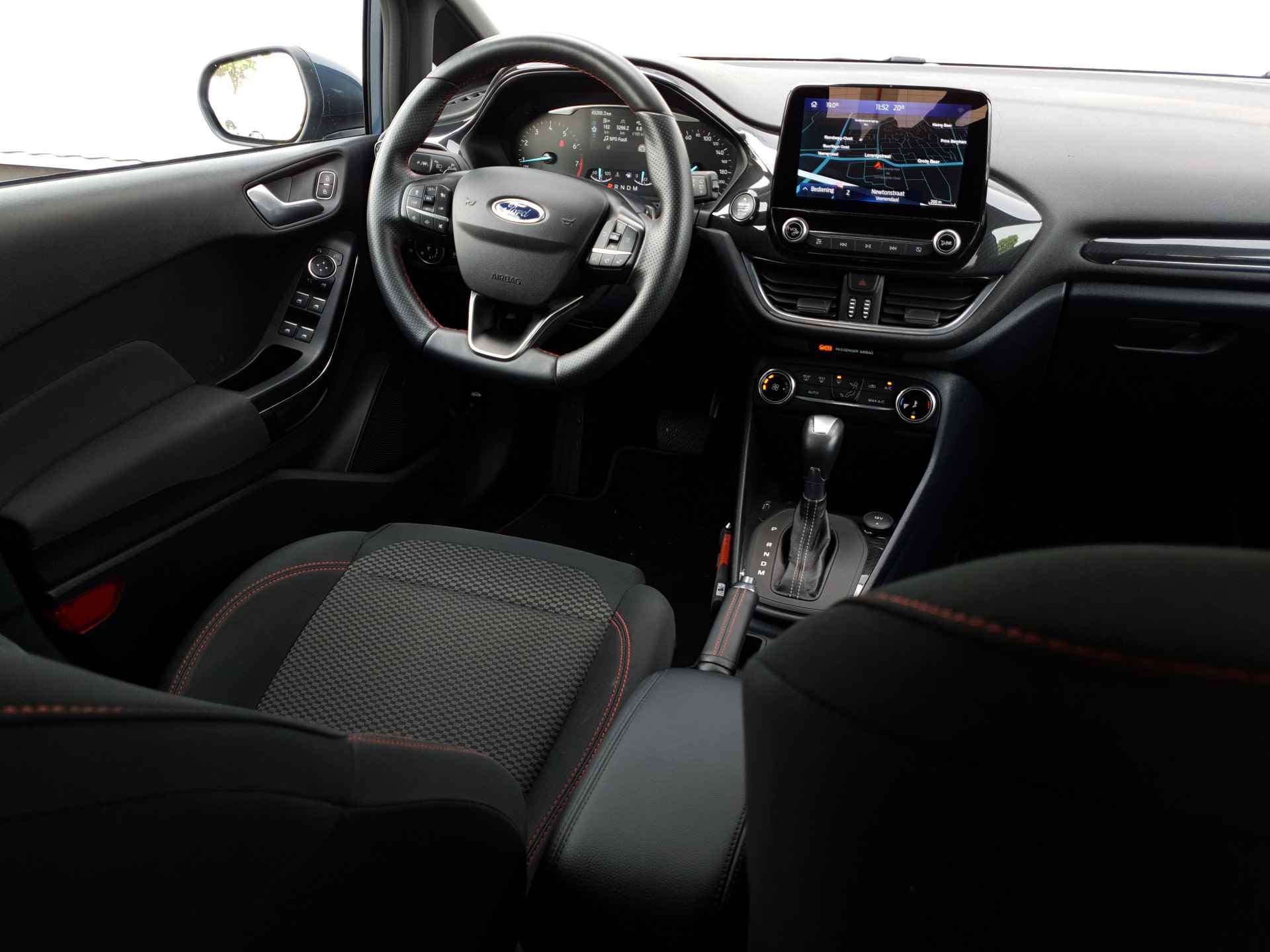 Ford Fiesta 1.0 ST-Line | Automaat! | Achteruitrijcamera | Adap. Cruise Control | BLIS | Parkeersenoren - 10/37