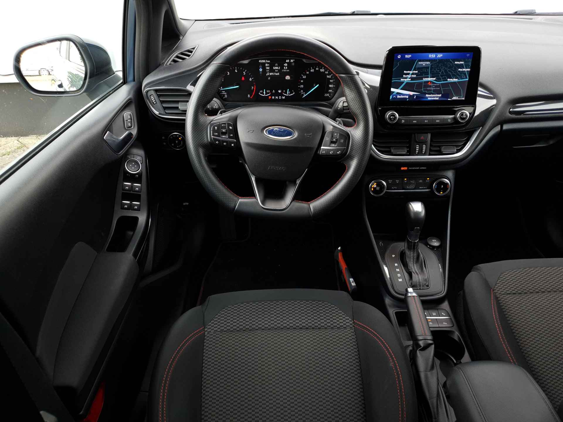 Ford Fiesta 1.0 ST-Line | Automaat! | Achteruitrijcamera | Adap. Cruise Control | BLIS | Parkeersenoren - 29/37