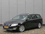 Volvo V70 T4 AUT Polar+ 12 MND garantie Schuifdak / Leer / Voorruitverwarming / Trekhaak