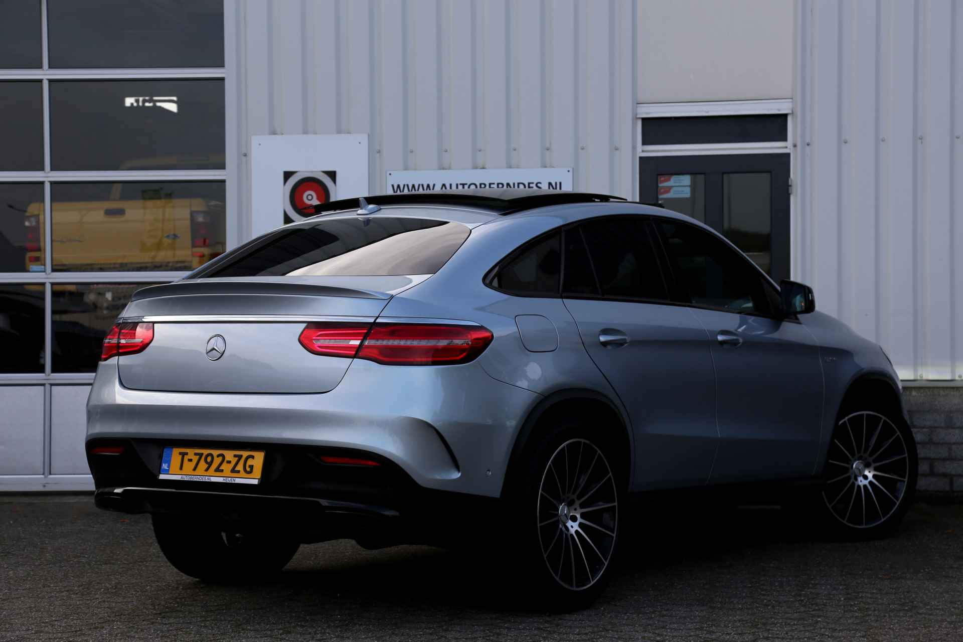 Mercedes-Benz GLE 43 AMG Coupe 367PK 4MATIC 9-G Aut.*Perfect MB Onderh.*AMG int/ext/Panodak/Nightpakket/Sfeer/Apple Carplay-Android/Carbon/Luchtve - 2/74