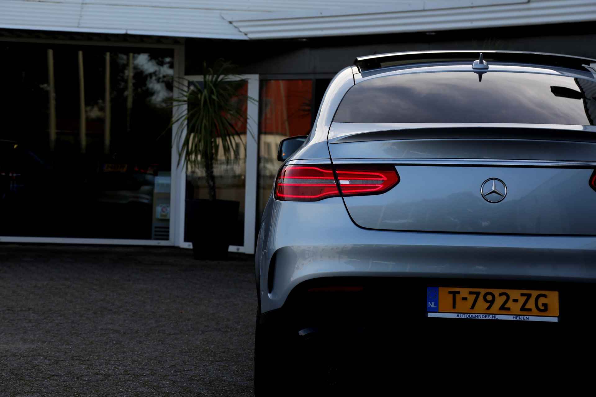 Mercedes-Benz GLE 43 AMG Coupe 367PK 4MATIC 9-G Aut.*Perfect MB Onderh.*AMG int/ext/Panodak/Nightpakket/Sfeer/Apple Carplay-Android/Carbon/Luchtve - 35/74
