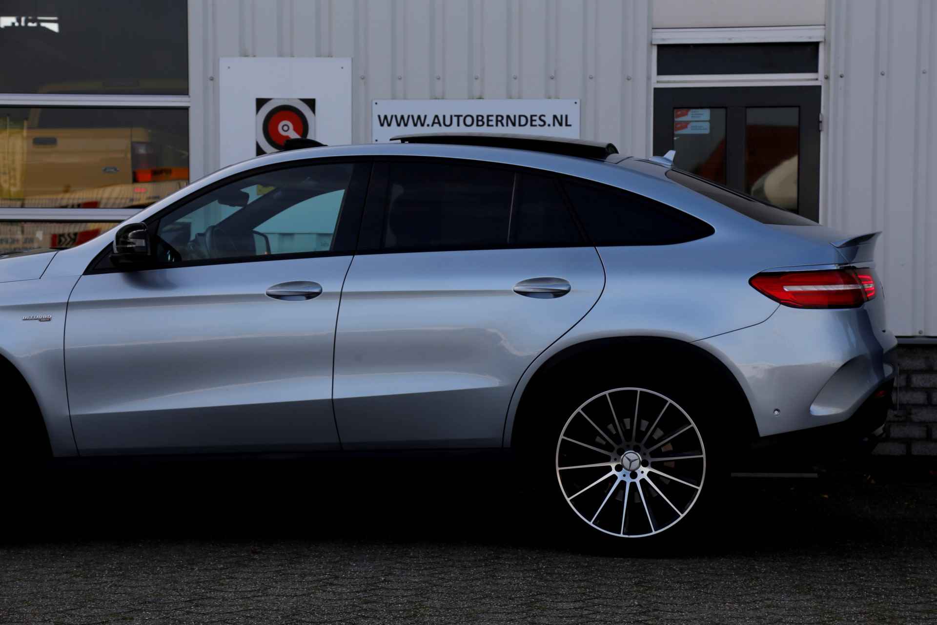 Mercedes-Benz GLE 43 AMG Coupe 367PK 4MATIC 9-G Aut.*Perfect MB Onderh.*AMG int/ext/Panodak/Nightpakket/Sfeer/Apple Carplay-Android/Carbon/Luchtve - 60/74