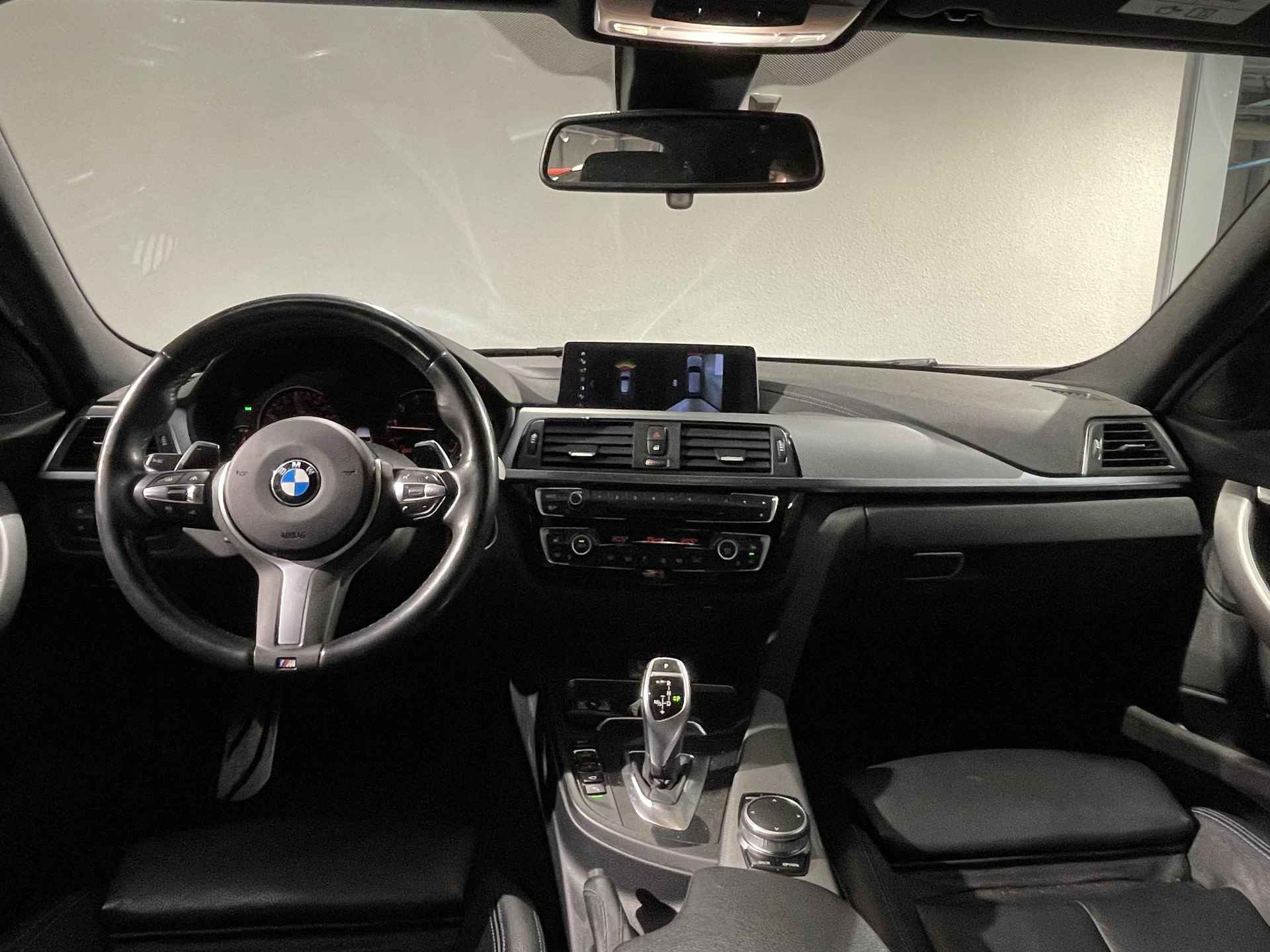 BMW 3-serie Touring 320i xDrive M Sport Edition | M Sport Plus Package | 360° Rondomzichtcamera | Cruise Control Adaptief | Trekhaak - 4/37