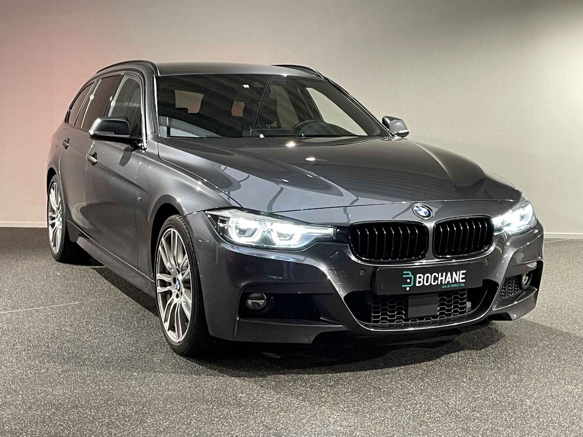 BMW 3-serie Touring 320i xDrive M Sport Edition | M Sport Plus Package | 360° Rondomzichtcamera | Cruise Control Adaptief | Trekhaak - 6/37