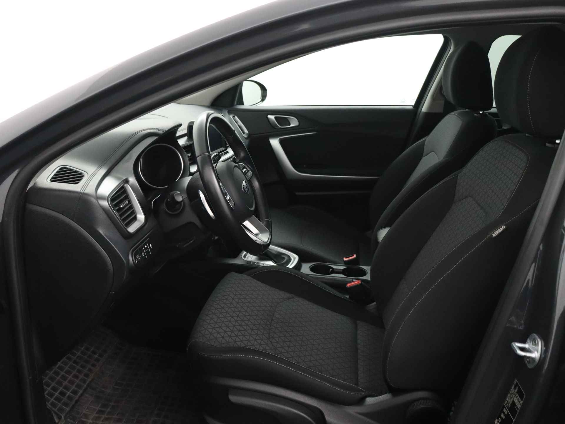 Kia Ceed Sportswagon 1.4 T-GDi DynamicLine | Automaat | Parkeercamera | Apple Carplay / Android Auto | - 18/38