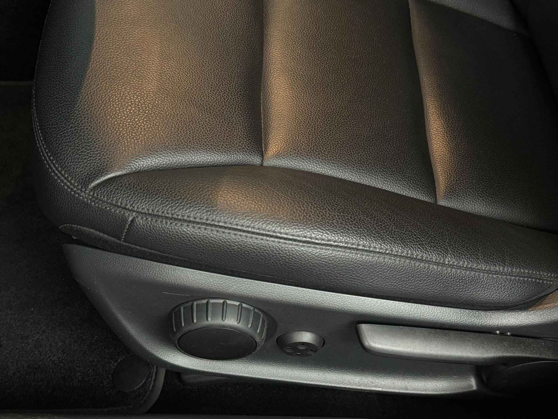 Mercedes-Benz CLA-klasse 180 Ambition Navigatie | Sportstoelen | Stoelverwarming | - 23/44