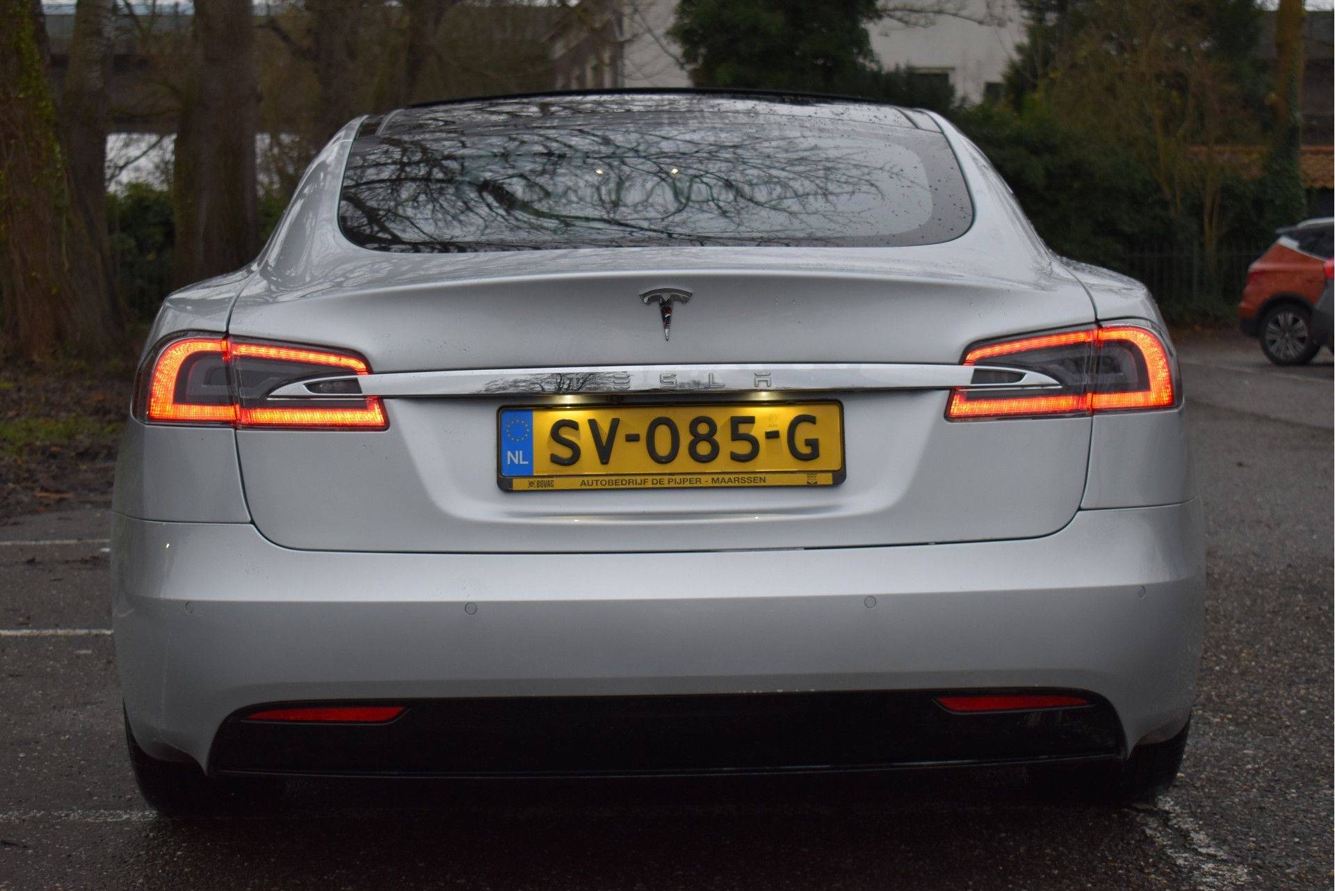 Tesla Model S 75D Base incl. BTW | 4x4 | NL- AUTO | Autopilot | Panoramadak | Luchtvering | Supercharged laden | Camera | 21' inch | Dodehoek detectie | Voorstoelen verwarmd - 14/50