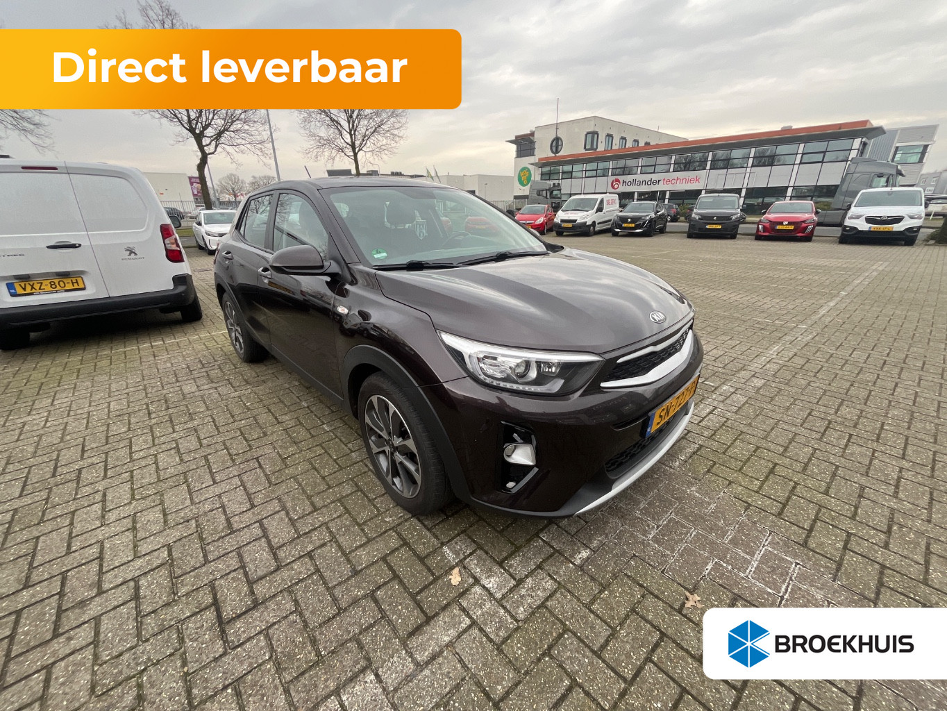 Kia Stonic 1.0 T-GDi ComfortPlusLine Navigator | 4 Seizoenen banden |