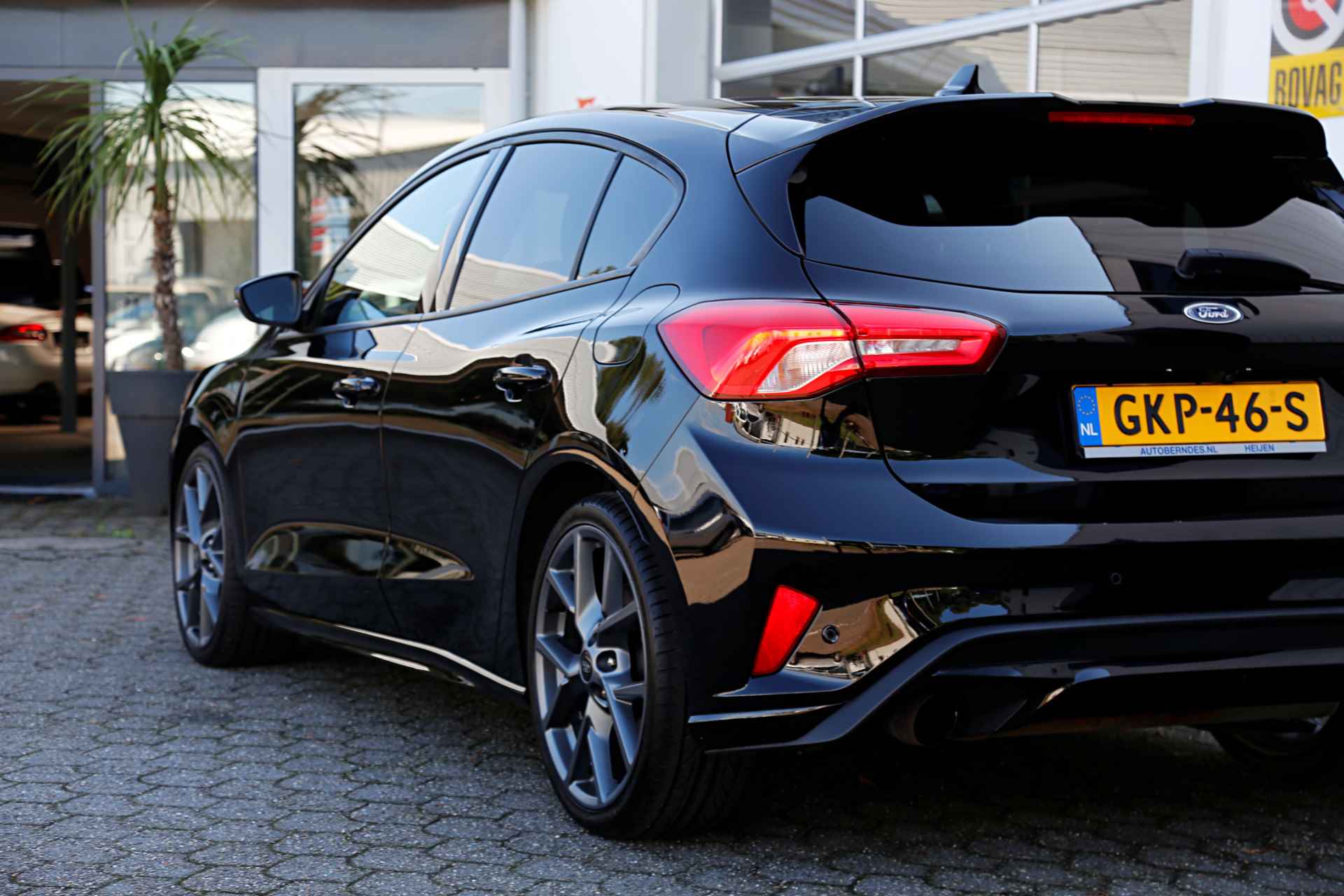 Ford Focus 2.3 EcoBoost ST 280PK*Perfect Ford Onderh.*1ste Eig.*BTW*Digi Klokken/B&O/Recaro/Stoelverw./Stuurverw./Keyless Entry+Go/Apple Ca - 29/63