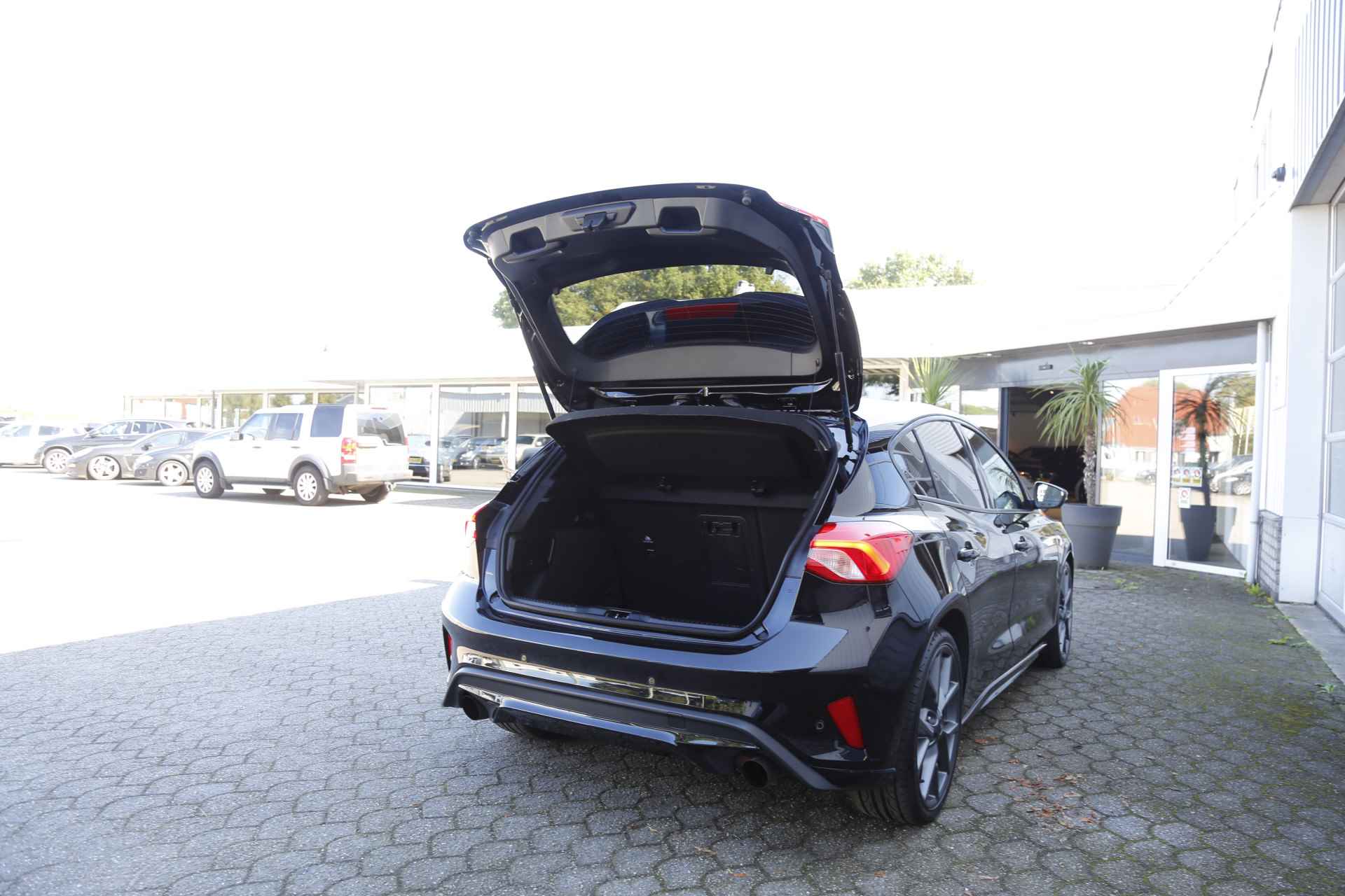 Ford Focus 2.3 EcoBoost ST 280PK*Perfect Ford Onderh.*1ste Eig.*BTW*Digi Klokken/B&O/Recaro/Stoelverw./Stuurverw./Keyless Entry+Go/Apple Ca - 32/63