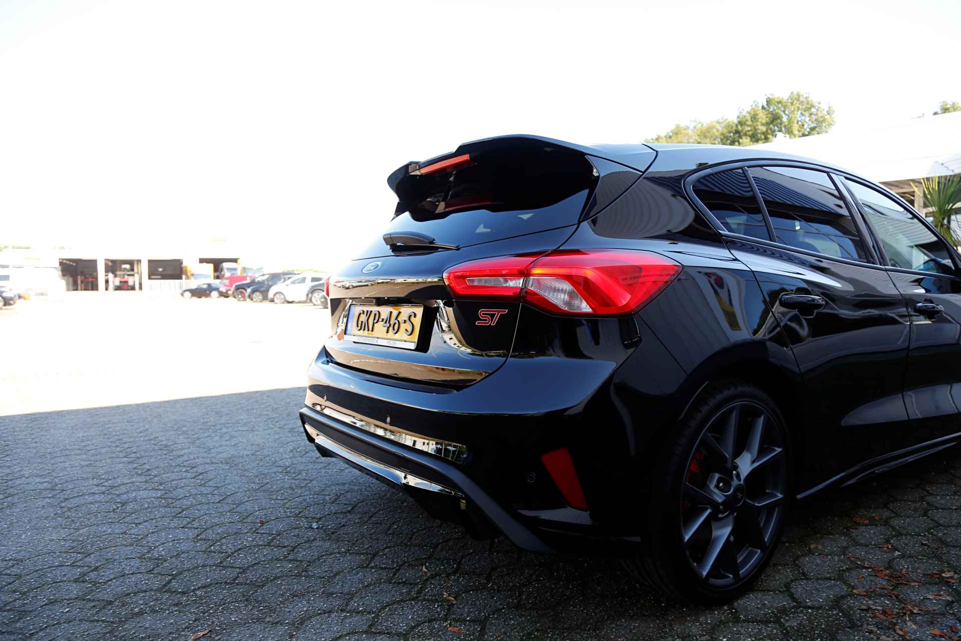 Ford Focus 2.3 EcoBoost ST 280PK*Perfect Ford Onderh.*1ste Eig.*BTW*Digi Klokken/B&O/Recaro/Stoelverw./Stuurverw./Keyless Entry+Go/Apple Ca - 54/63