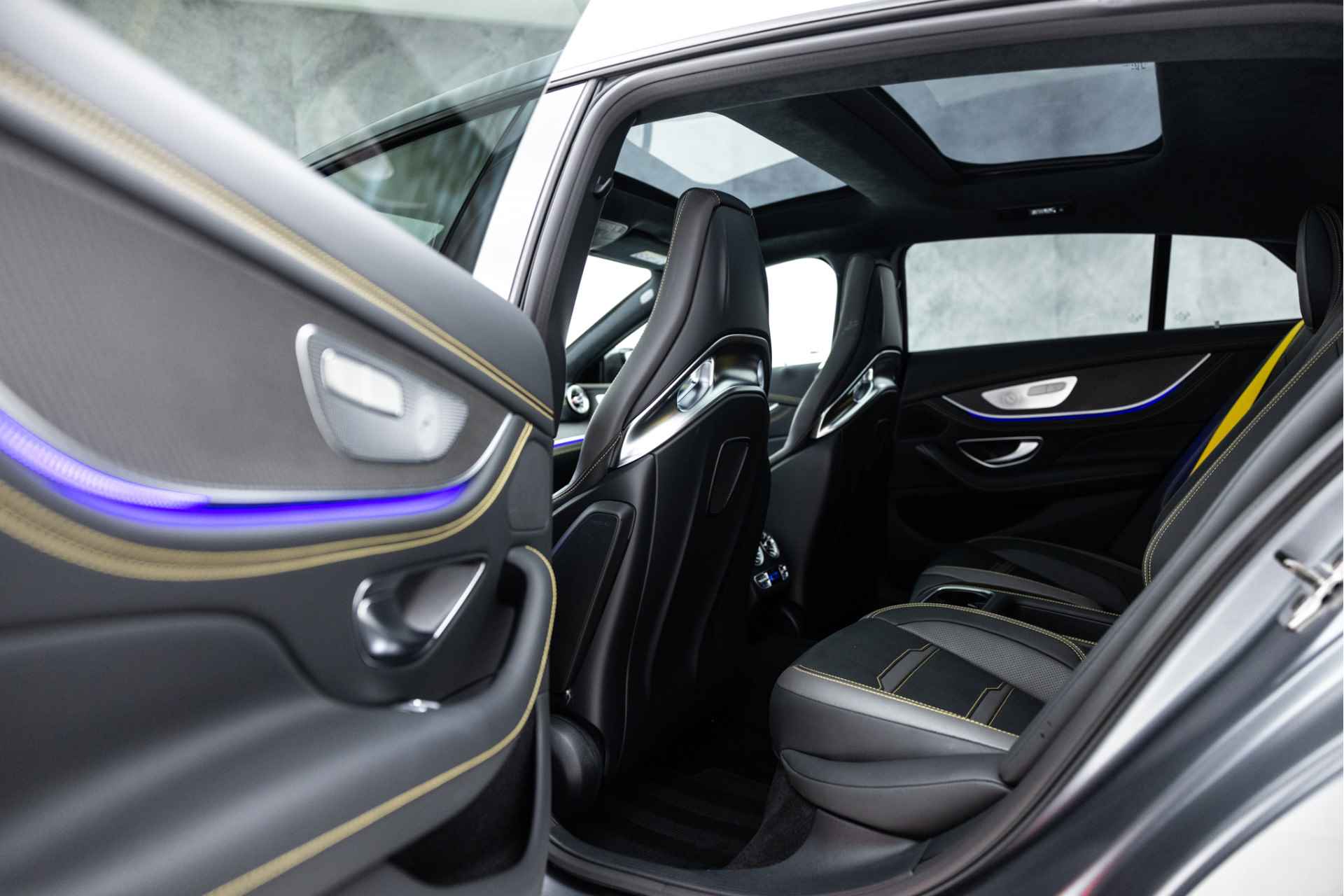 Mercedes-Benz AMG GT 4-Door Coupe 63 S E Performance 843 PK | Keramisch | Aero | Pano | Carbon - 8/76
