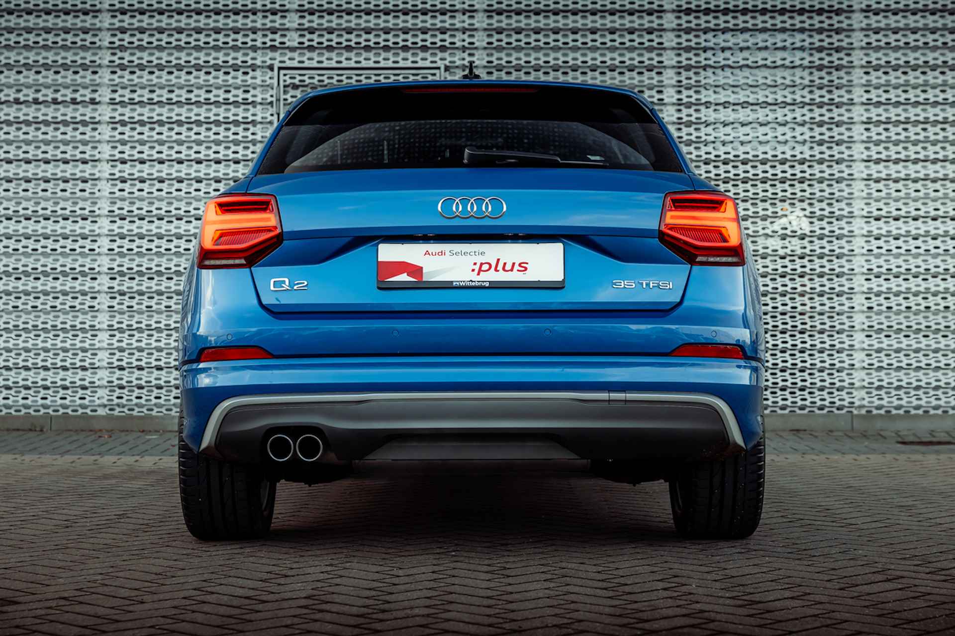 Audi Q2 35 TFSI 150pk s-tronic S Edition | S-line Interieur & Exterieur | Panoramadak | LED | Navigatie | 19" LM velgen - 7/32