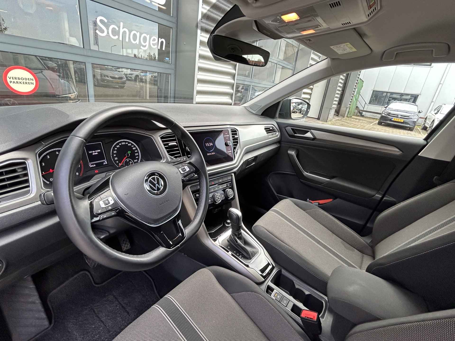 Volkswagen T-Roc 1.5 TSI 150 pk Style Business 7-DSG | Trekhaak afneembaar | Achteruitrijcamera | Apple Carplay/Android | Parkeersensoren | - 13/33
