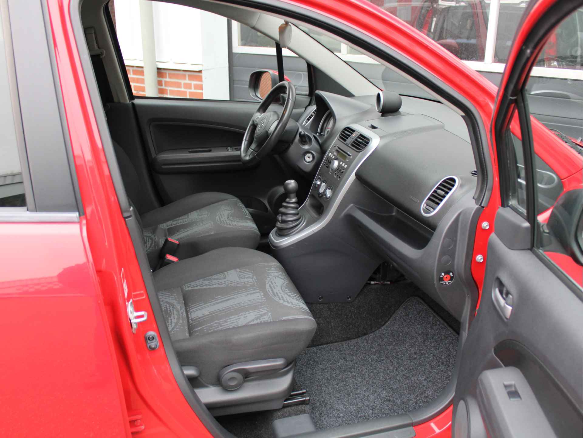 Opel Agila 1.0 Edition /AIRCO/Cruise control/Trekhaak/15'LM/CV/Toerenteller/ISOFIX/Donker glas/NAP! - 23/42