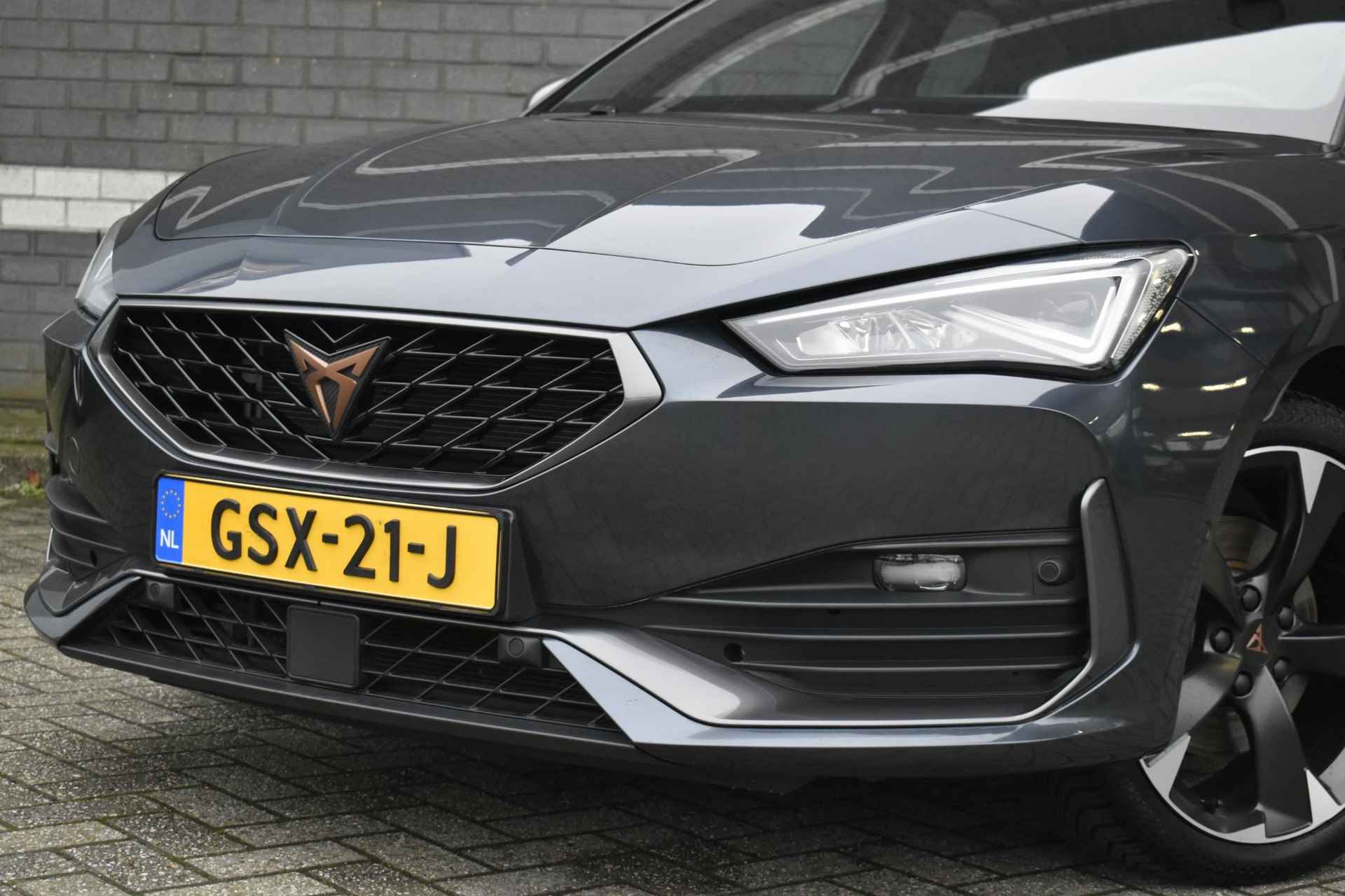 CUPRA Leon 1.4 e-Hybrid VZ Business / PHEV / Stoel - Stuurverwarming / Sfeerverlichting / Carplay - 20/45