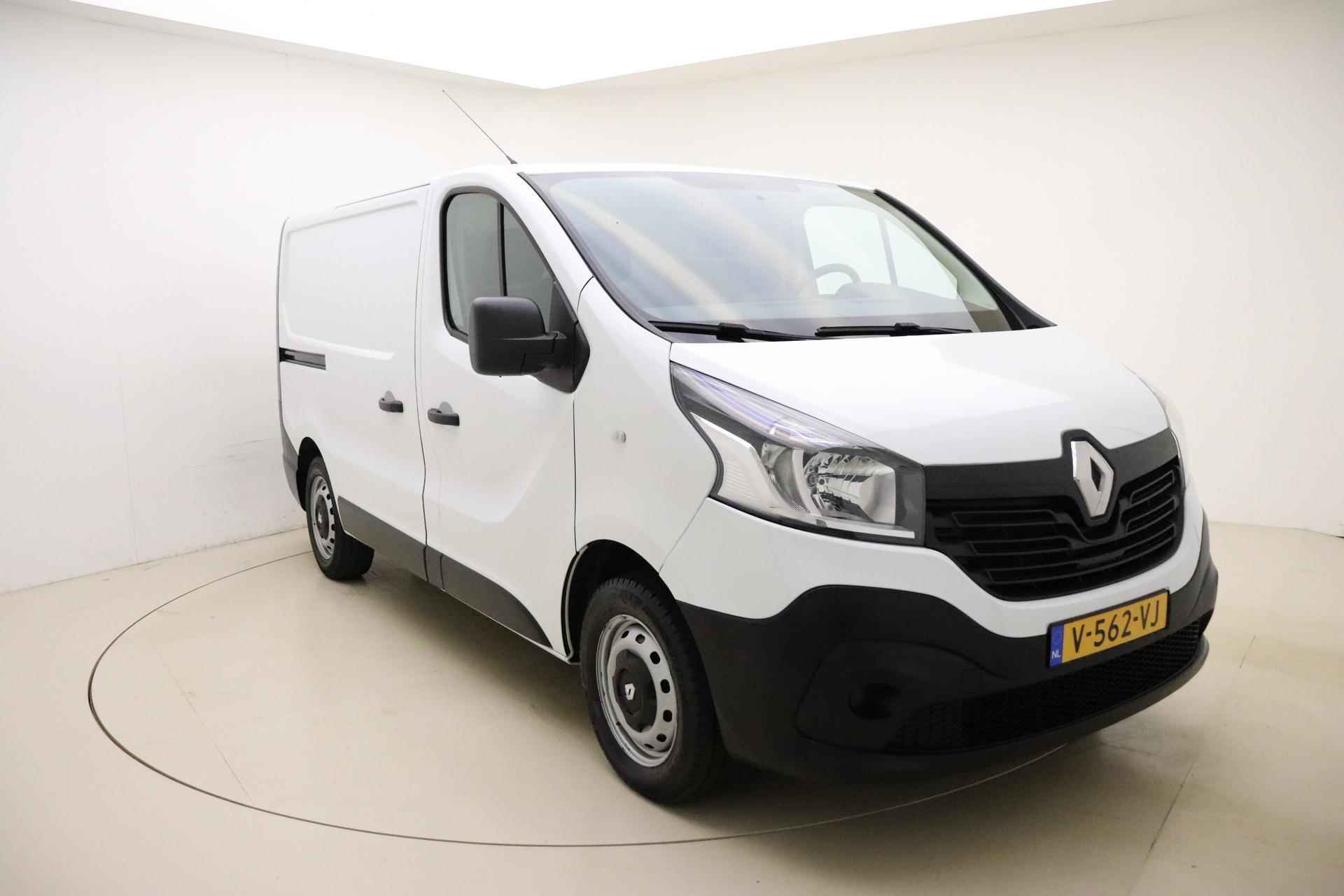 Renault Trafic 1.6 dCi 95pk T27 L1H1 Comfort | 3 Zitplaatsen | | Airco | Bluetooth | Cruise control | Electrische ramen | Trekhaak | Zijschuifdeur - 15/27