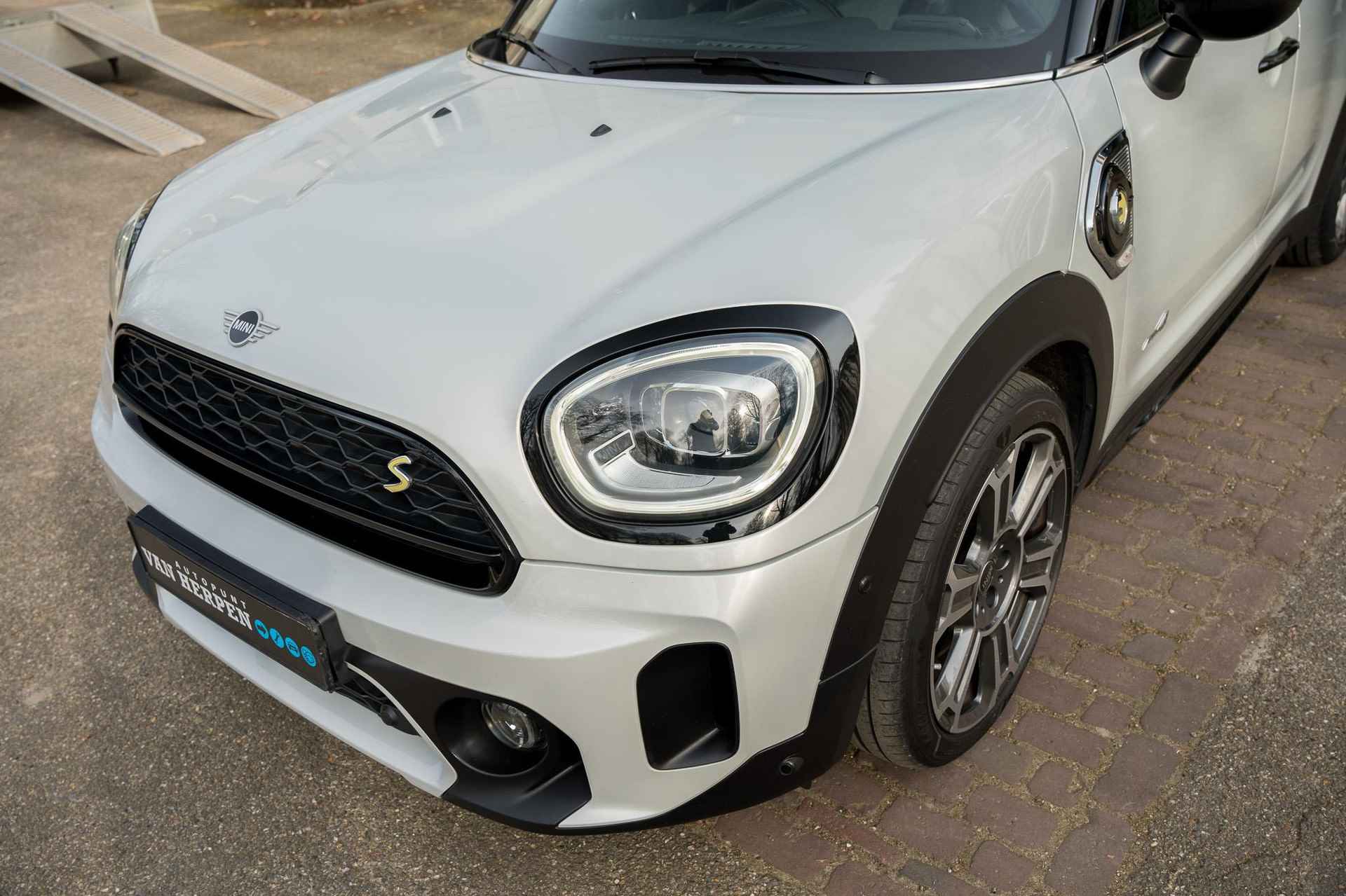 Mini Mini Countryman 2.0 Cooper S E ALL4 Classic LCI | PANO | H&K | CAMERA | CARPLAY | KEYLESS - 10/54