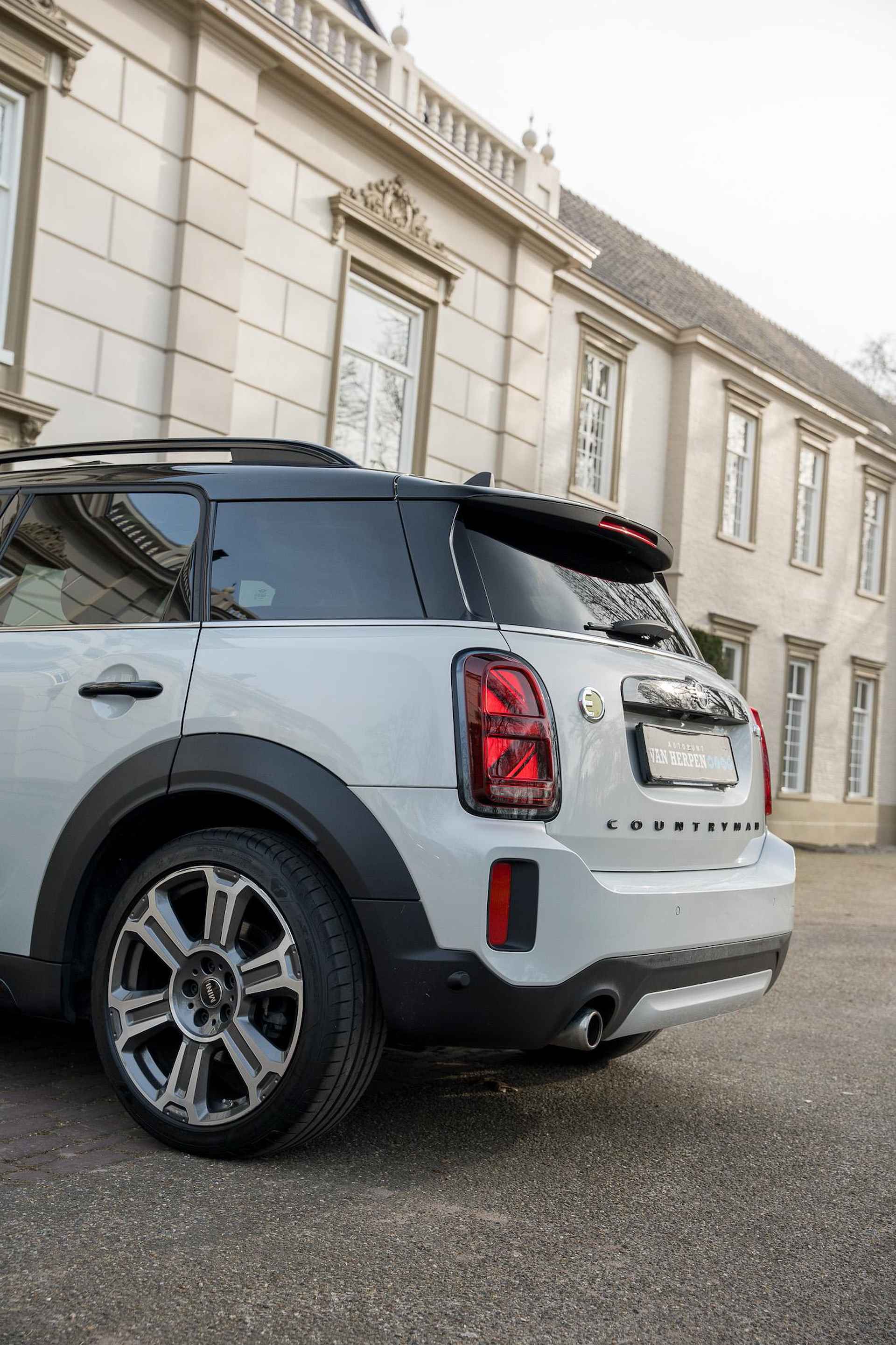 Mini Mini Countryman 2.0 Cooper S E ALL4 Classic LCI | PANO | H&K | CAMERA | CARPLAY | KEYLESS - 51/54