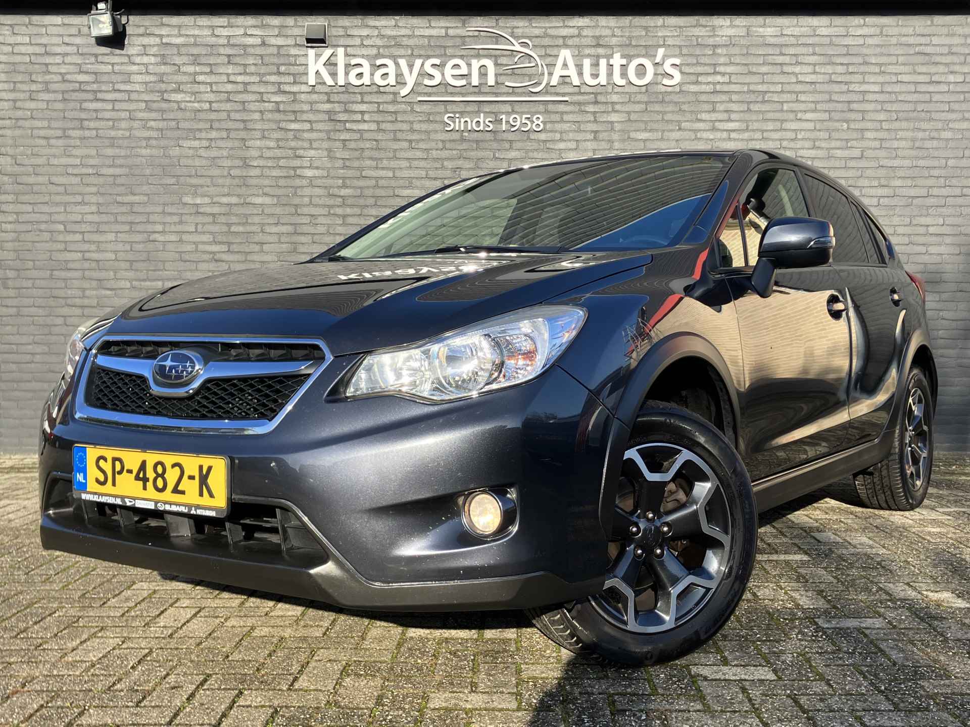 Subaru XV 2.0i Comfort AWD AUT. | dealer onderhouden | camera | climate control | afn. trekhaak | cruise control | stoelverwarming - 1/37