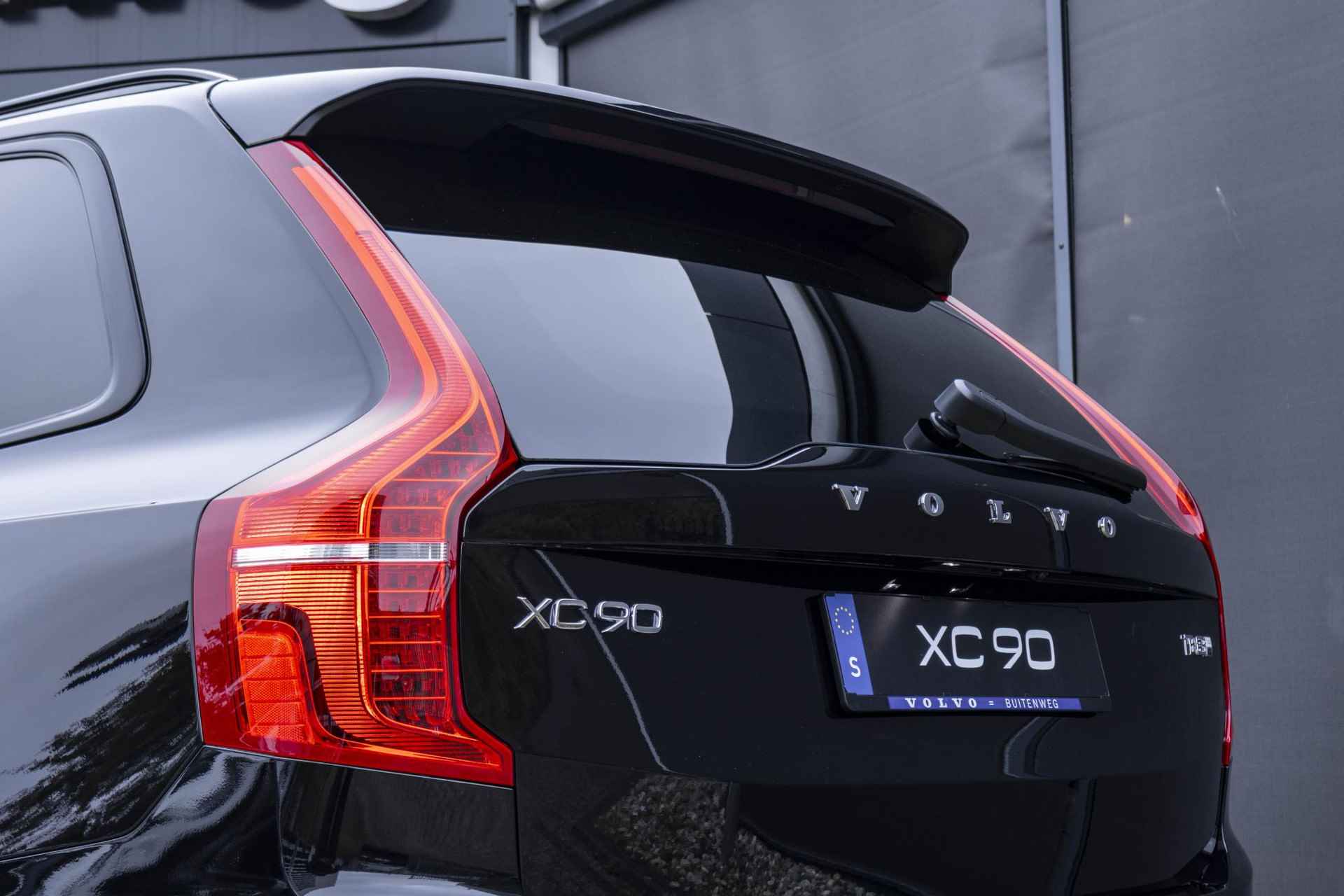 Volvo XC90 T8 Recharge AWD Ultra Dark | Stock Deal | Geventileerd Nappa Lederen Stoelen | Luchtvering | Bowers & Wilkins Premium Audio | 360° Camera | - 16/46