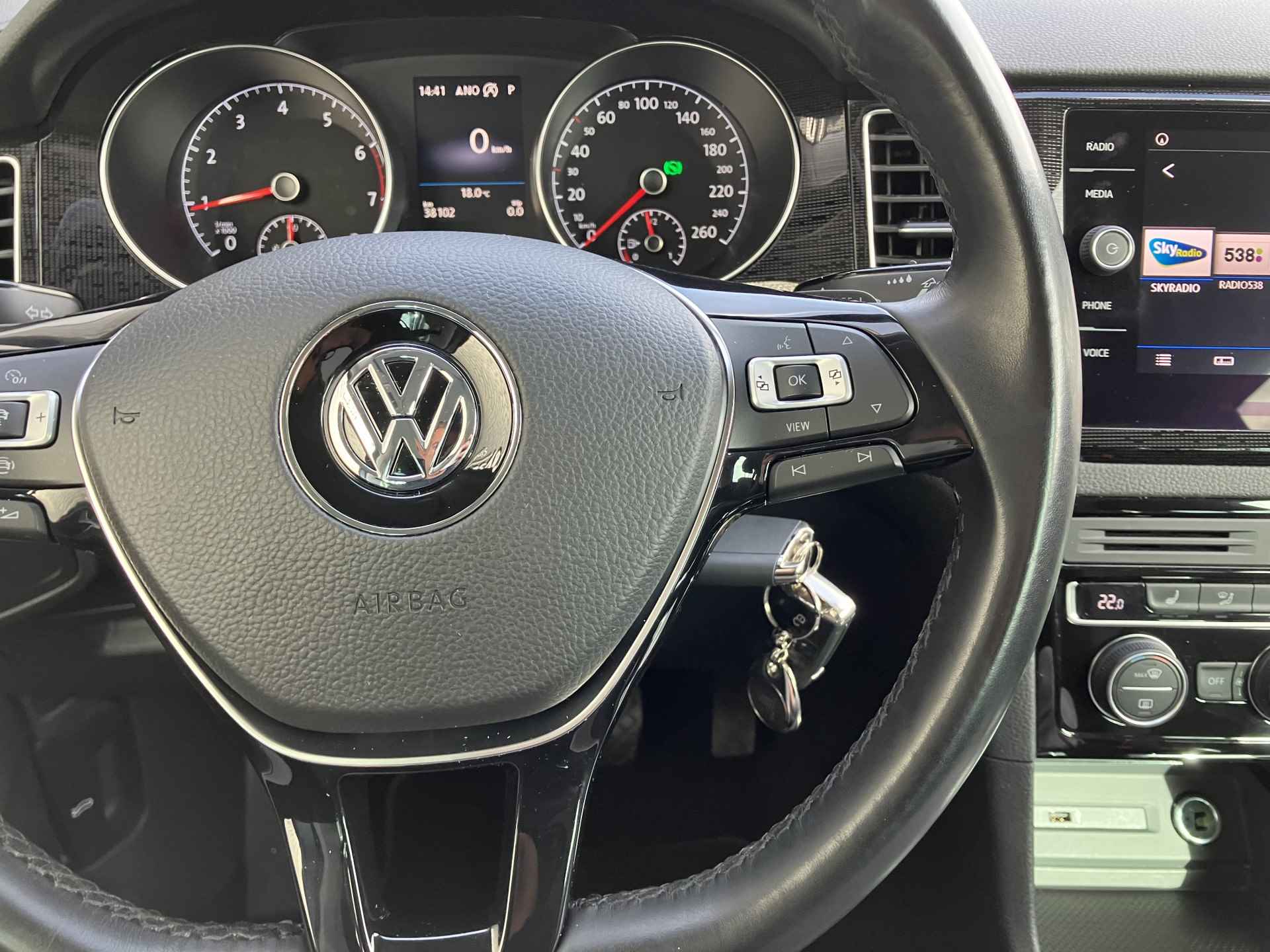 Volkswagen Golf Sportsvan 1.5 TSI ACT 150 pk Highline AUT. | 1e eigenaar | dealer onderhouden | navigatie | adaptieve cruise | trekhaak | 38.000 KM - 27/36