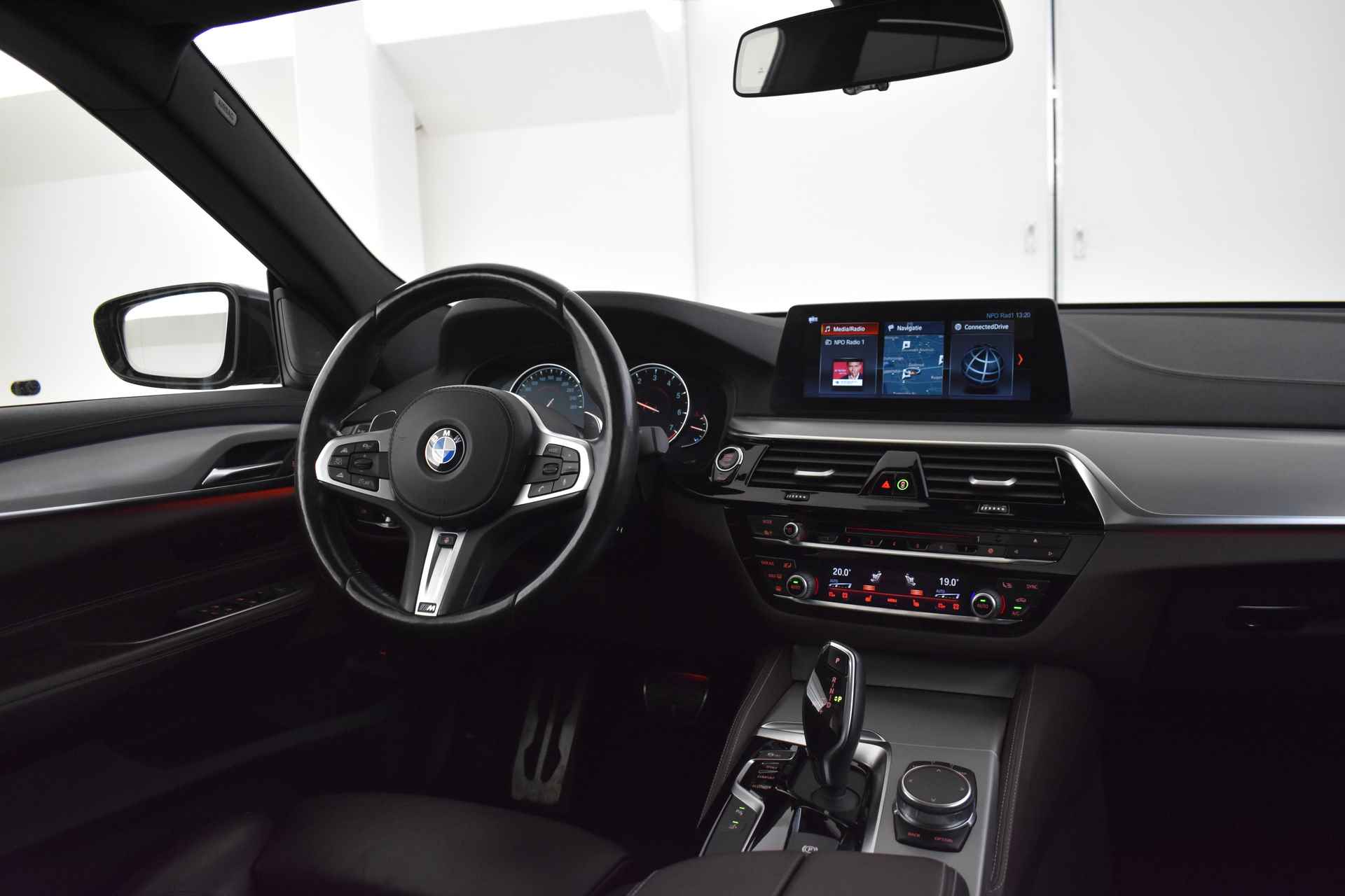 BMW 6 Serie Gran Turismo 640i High Executive M Sport Automaat / Panoramadak / Adaptieve LED / Active Cruise Control / Harman Kardon / Navigatie Professional / Comfort Access - 12/58