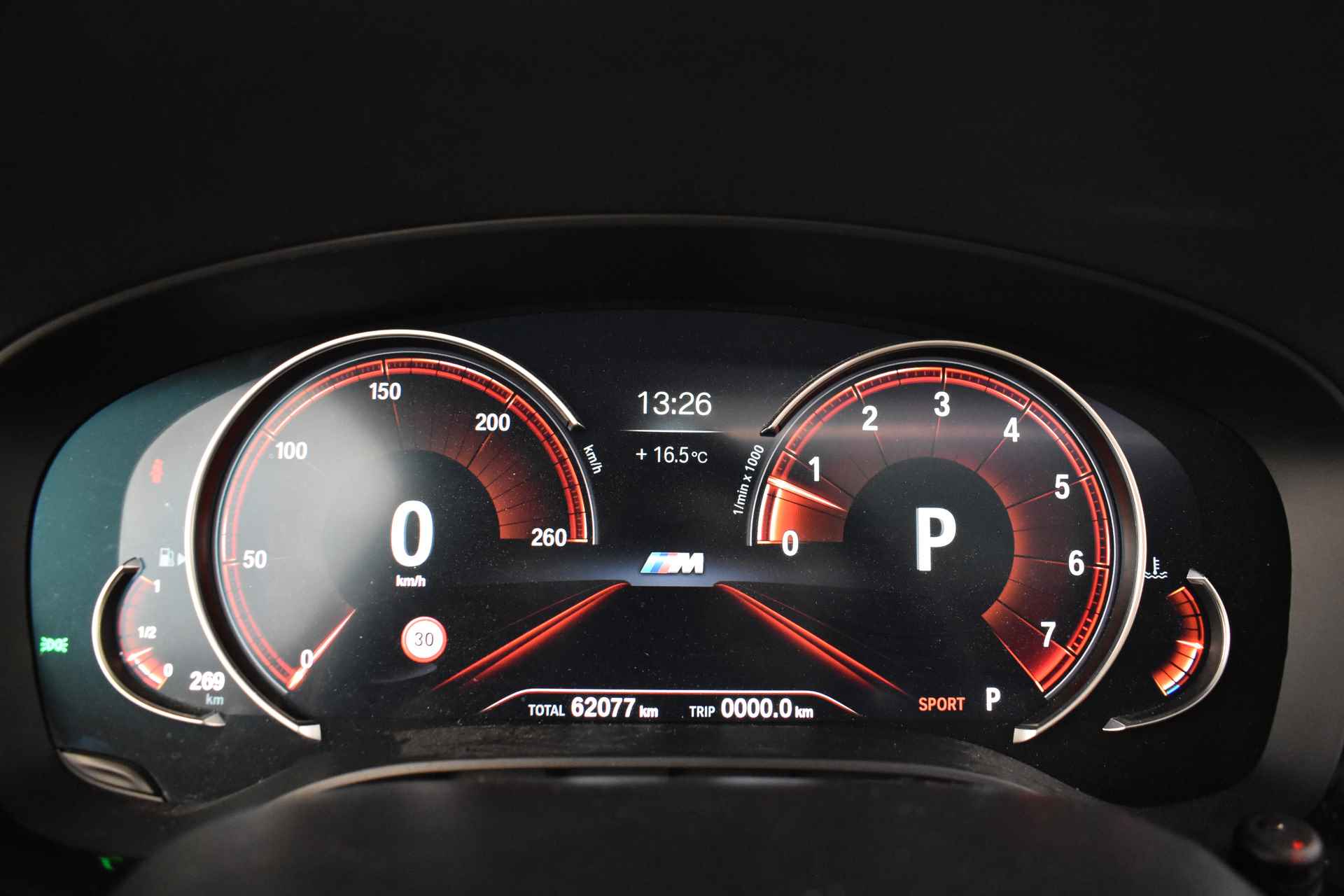 BMW 6 Serie Gran Turismo 640i High Executive M Sport Automaat / Panoramadak / Adaptieve LED / Active Cruise Control / Harman Kardon / Navigatie Professional / Comfort Access - 44/58