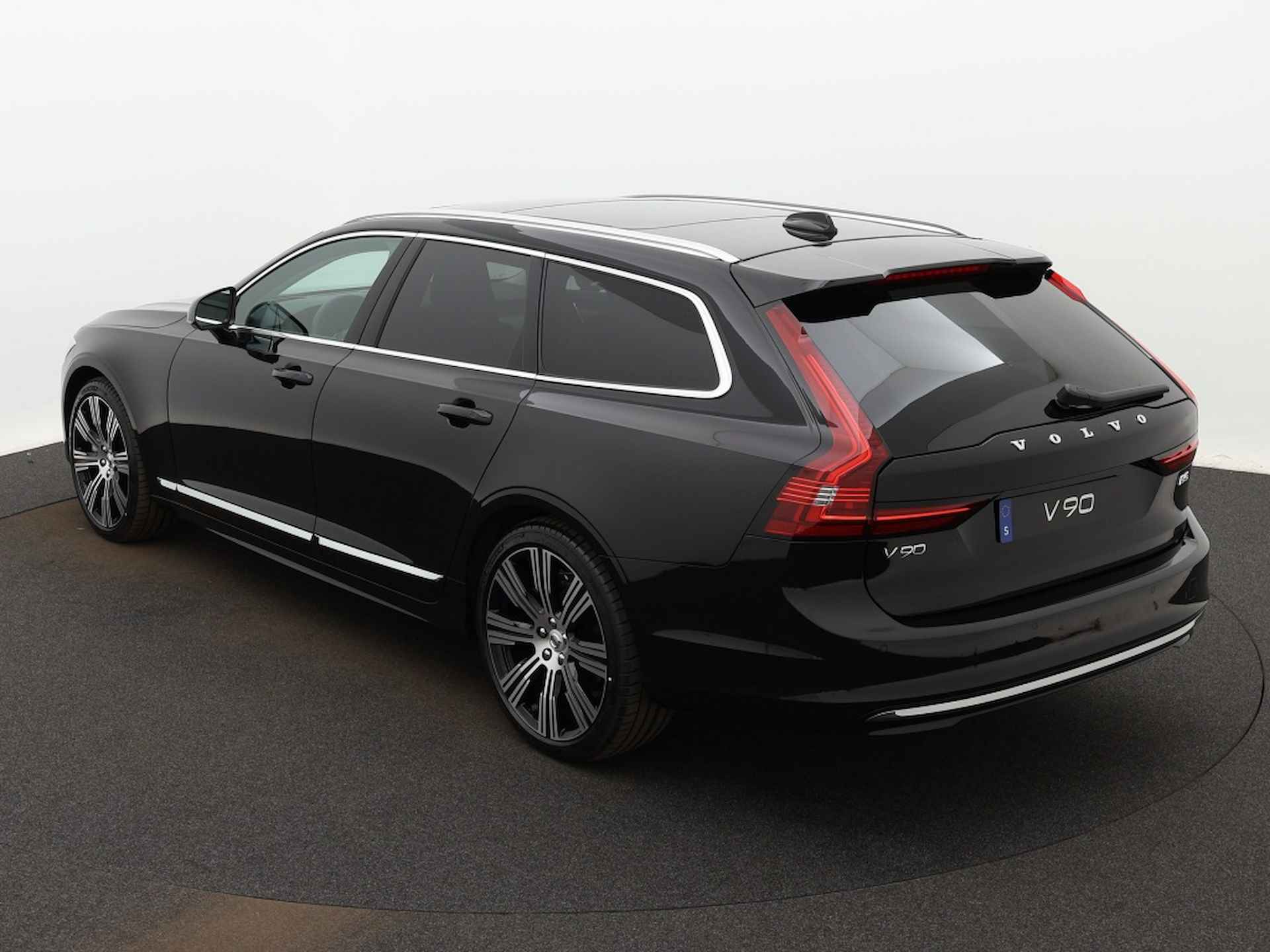 Volvo V90 2.0 T6 AWD Ultimate Bright | Luchtvering | Stoelventilatie | 360 - 3/41