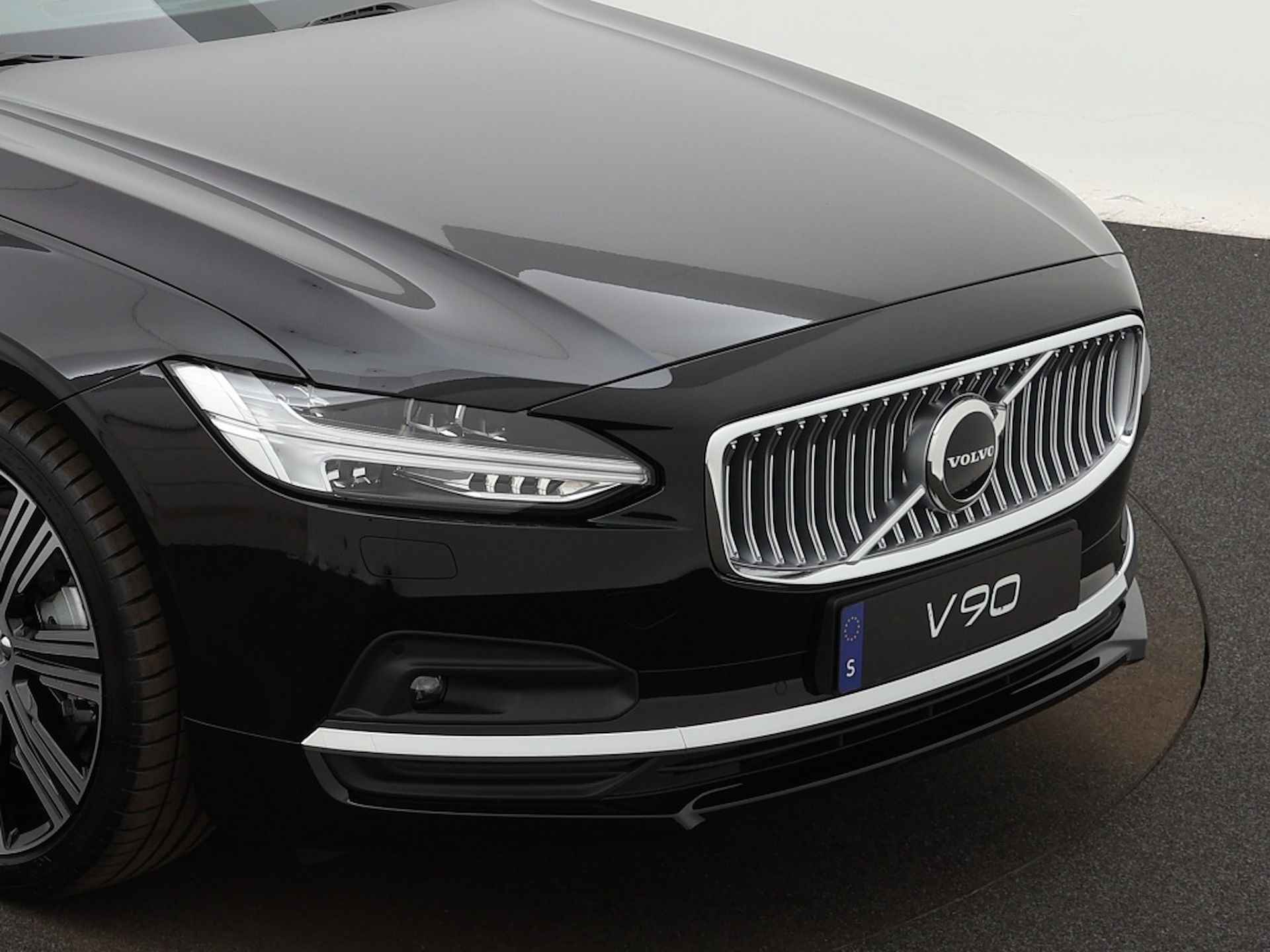 Volvo V90 2.0 T6 AWD Ultimate Bright | Luchtvering | Stoelventilatie | 360 - 36/41