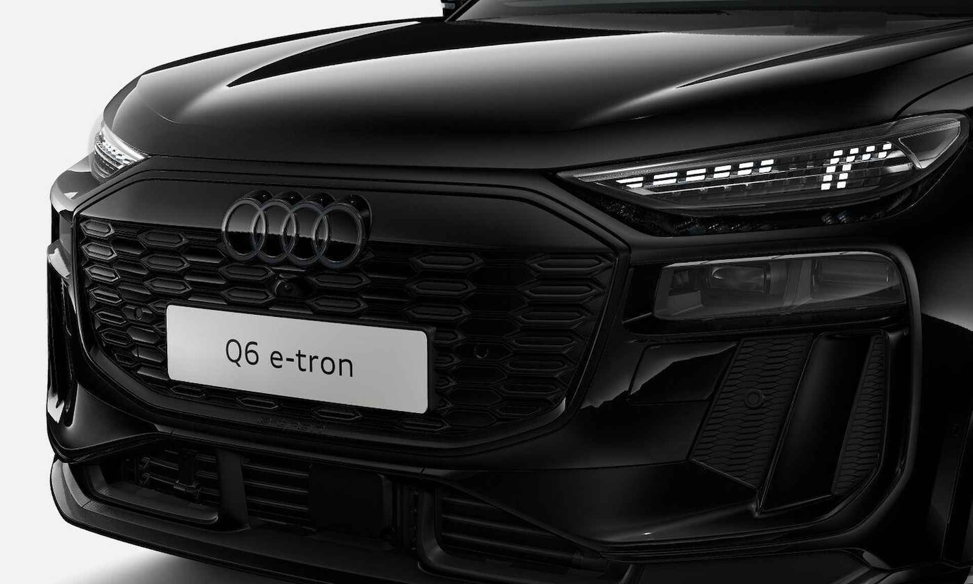 Audi Q6 e-tron Advanced edition 55 Quattro 388 PK · Panorama dak · Trekhaak elek. wegklapbaar · Techniekpakket Pro - 5/8