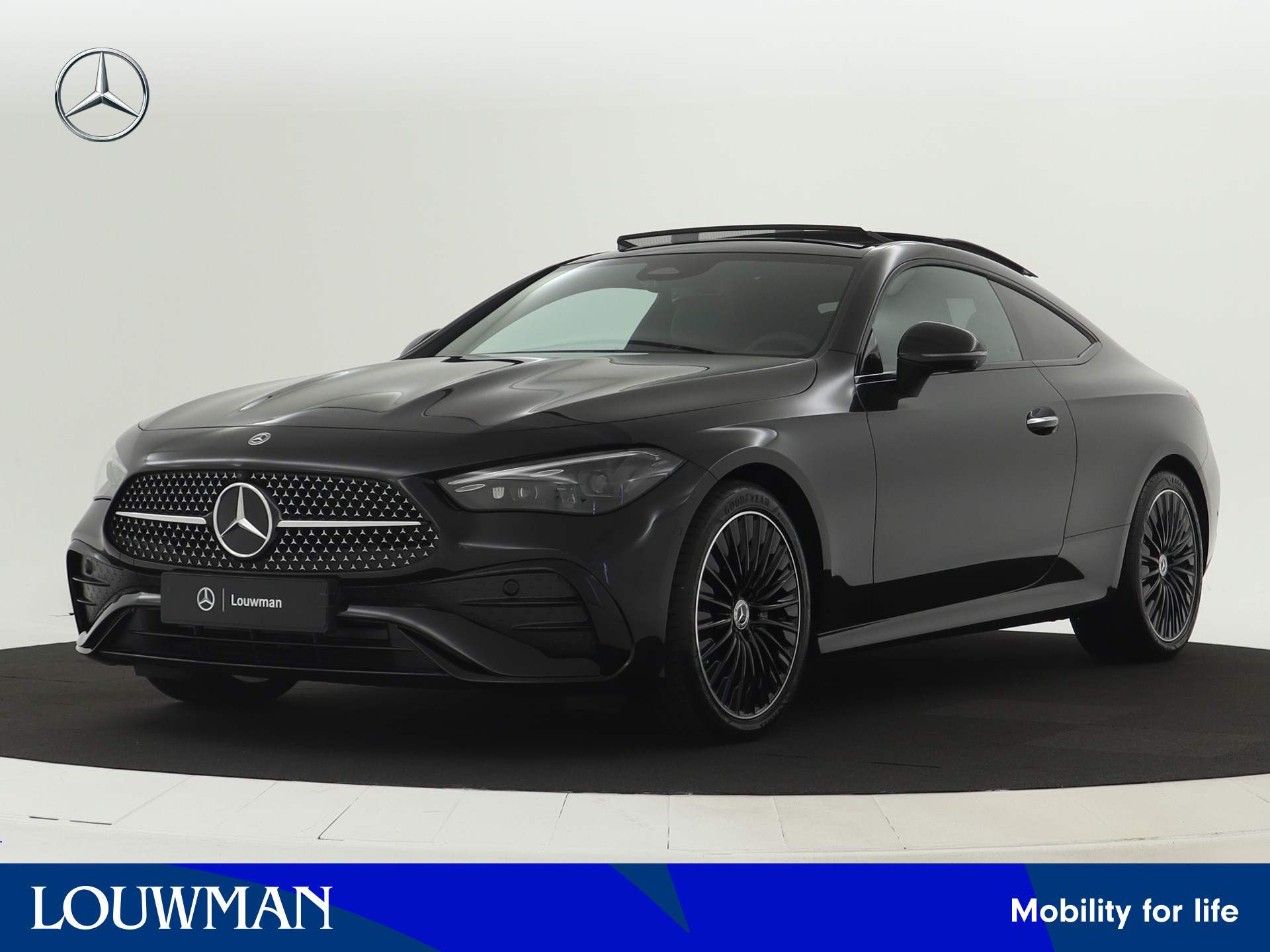 Mercedes-Benz CLE Coupé 300 4MATIC AMG Line | Nightpakket | Premium pakket | Techniekpakket | KEYLESS GO Comfortpakket | Burmester® 3D surround sound system | USB-pakket plus | Parkeerpakket met 360°-camera |