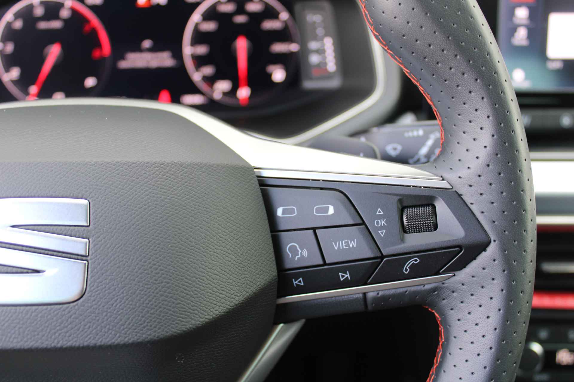 SEAT Arona Aut. 1.0 TSI FR | Automaat | Digital cockpit | BTW | Zeer mooie auto!! | - 15/29