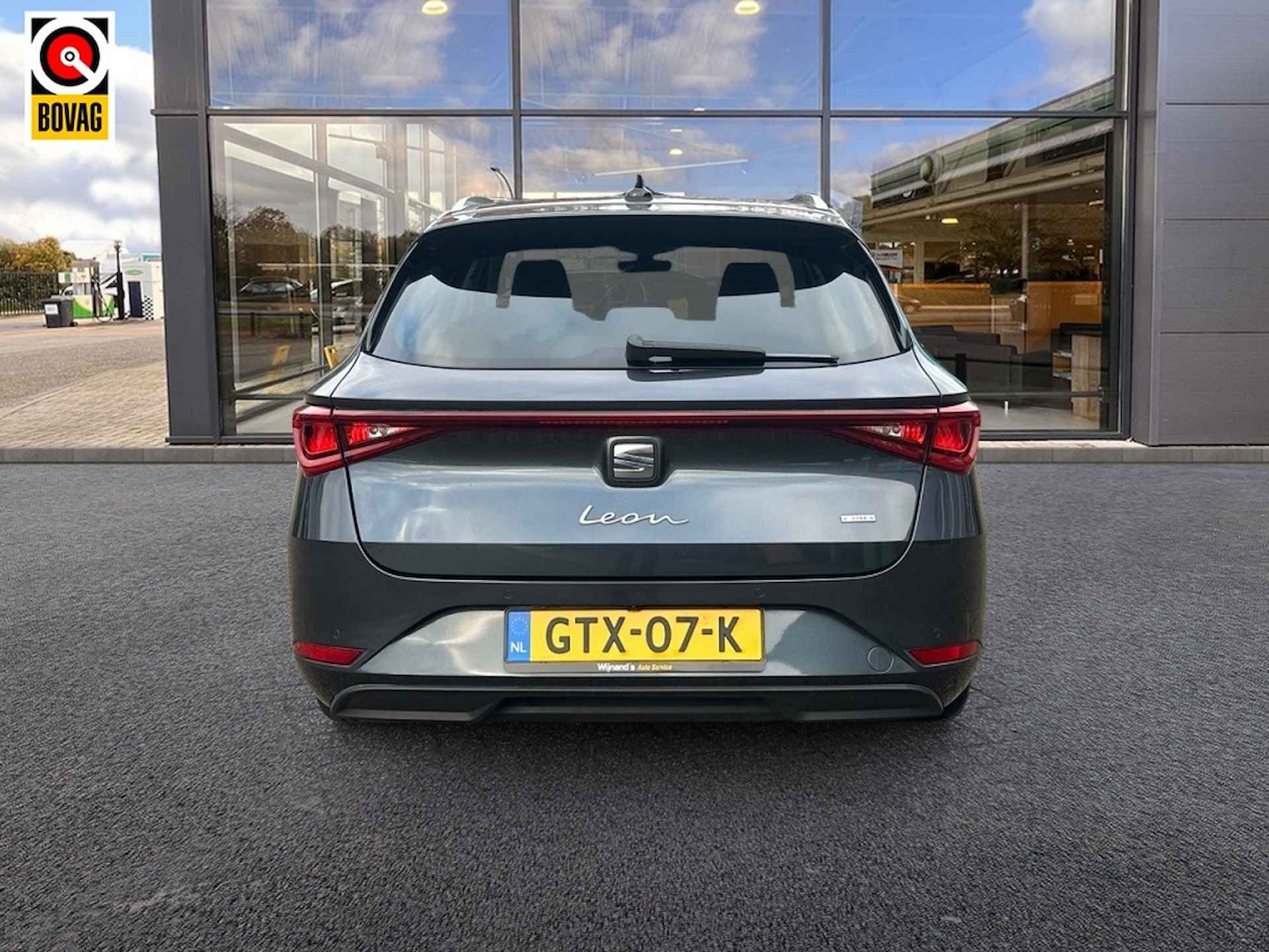 Seat Leon Sportstourer 1.4TSI PHEV Xcellence | Camera | 1500kg trekgew. | Winterpakket - 6/39