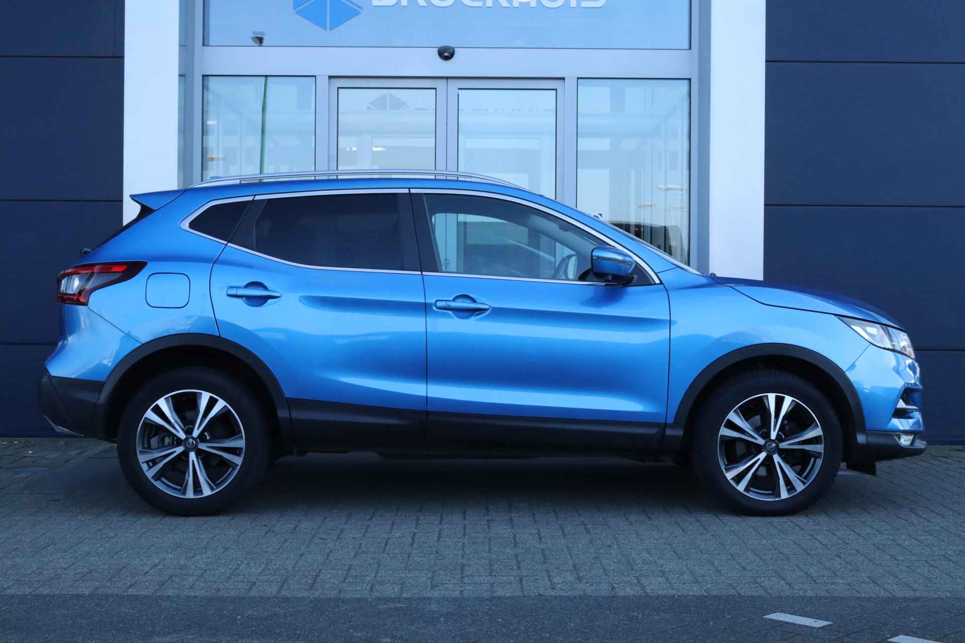 Nissan QASHQAI 1.2 N-Connecta | Pano | Cruise Control | 360' Camera | Keyless | Navi | Automaat - 9/30