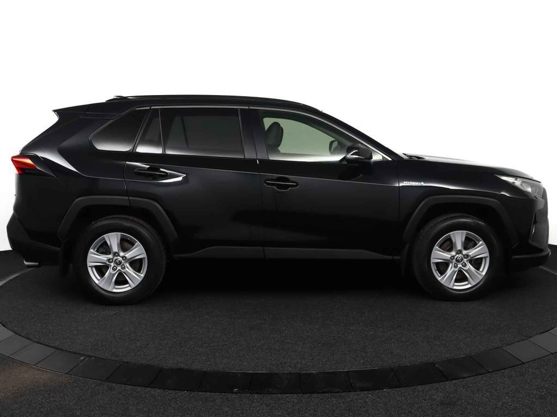 Toyota RAV4 2.5 Hybrid AWD Style | Stoelverwarming | Lederen bekleding | Trekhaak | - 13/79