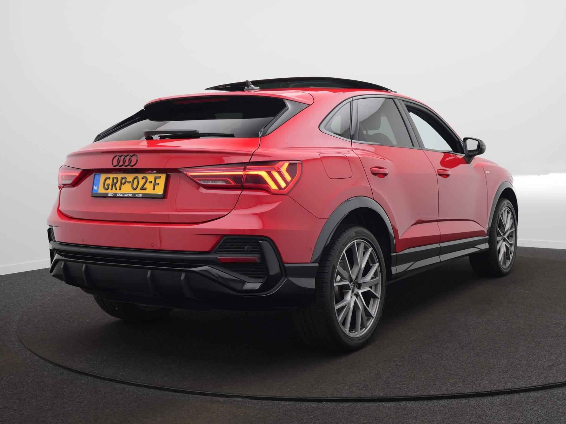 Audi Q3 Sportback 45 TFSI e S Edition Rood stiksel | Matrix |  Leer | Panoramadak - 5/68