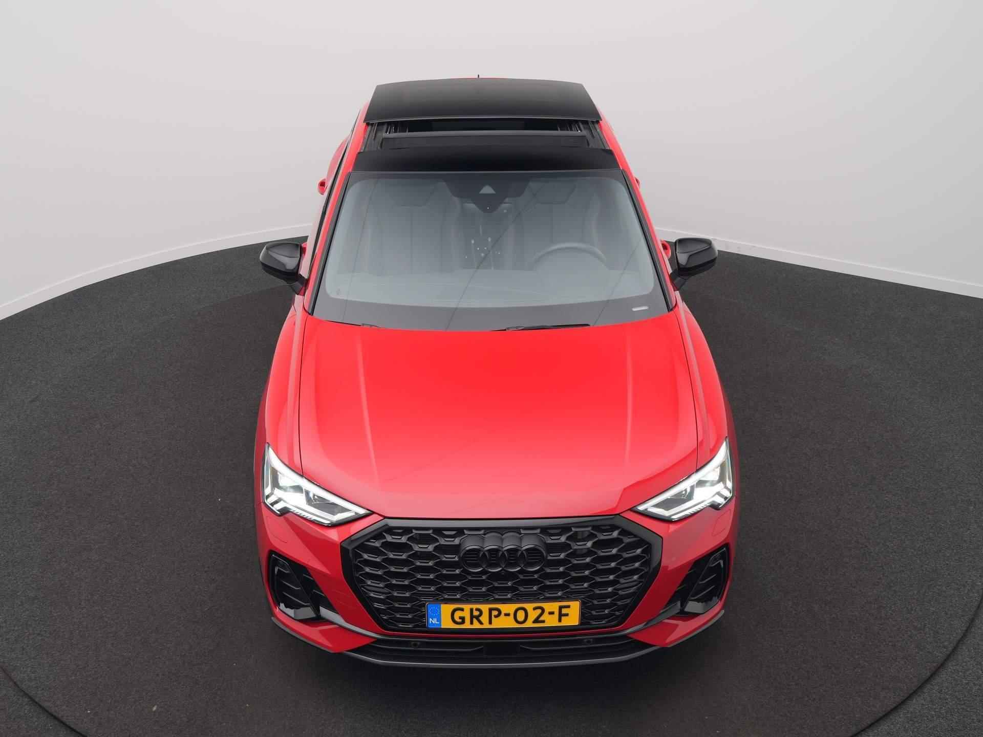 Audi Q3 Sportback 45 TFSI e S Edition Rood stiksel | Matrix |  Leer | Panoramadak - 11/68